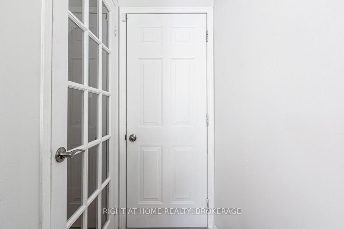 Photo 35 of 34 Penbridge Circle, Brampton, Fletcher's Meadow — HOMEH