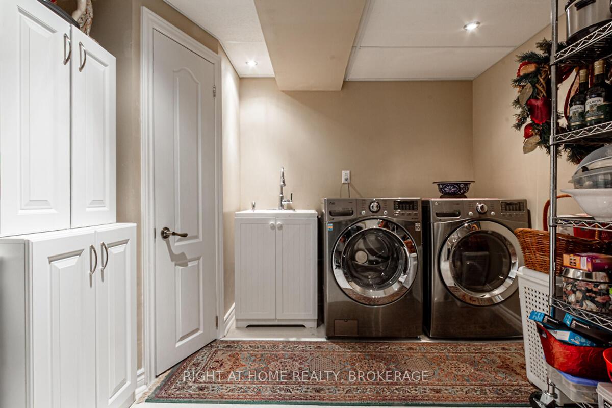 Photo 42 of 34 Penbridge Circle, Brampton, Fletcher's Meadow — HOMEH