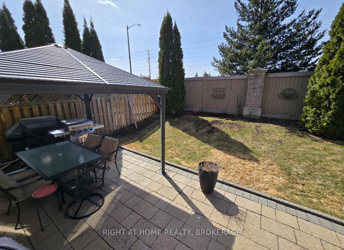Photo 45 of 34 Penbridge Circle, Brampton, Fletcher's Meadow — HOMEH