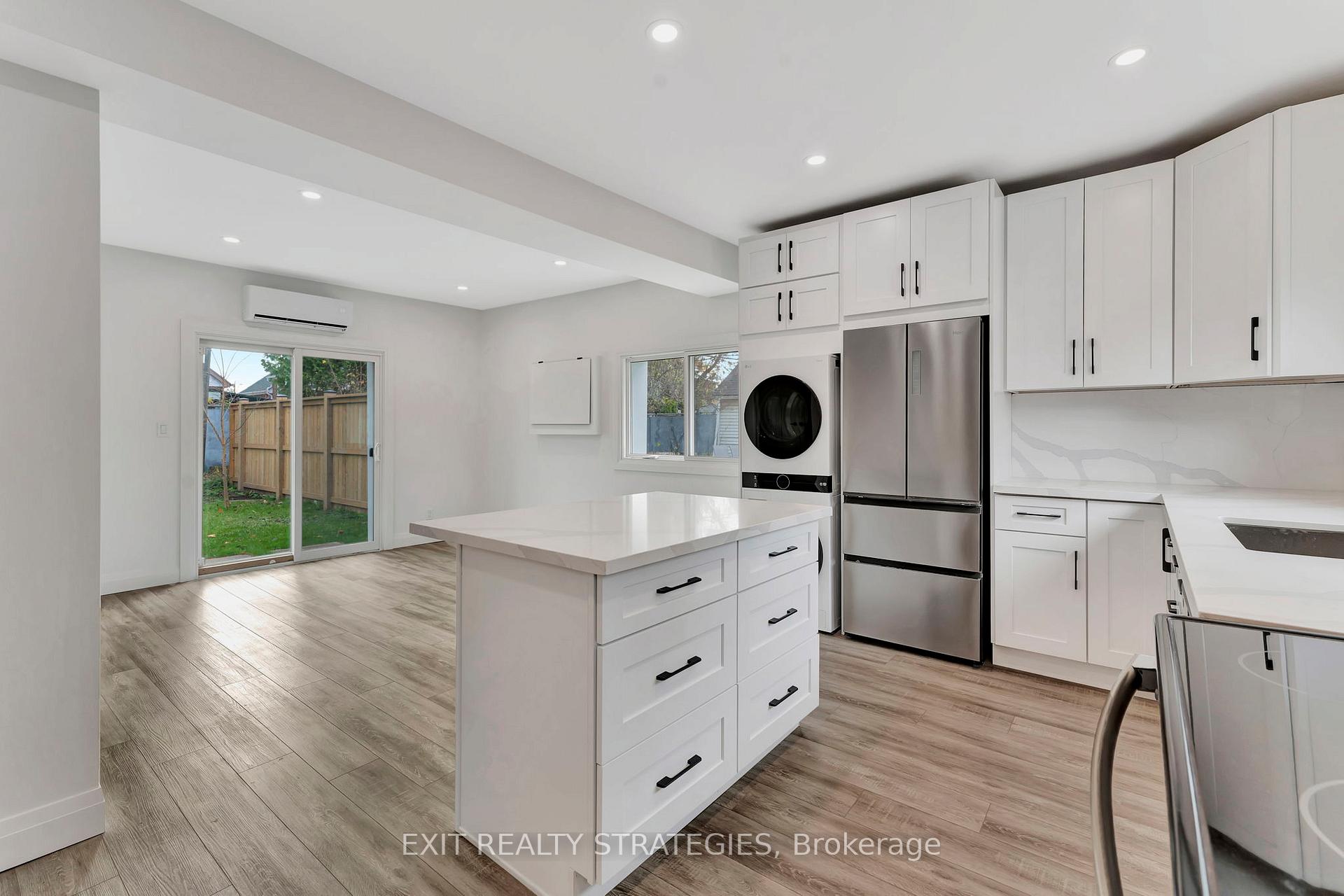 Photo 9 of 306 Paling Avenue, Hamilton, Homeside — HOMEH