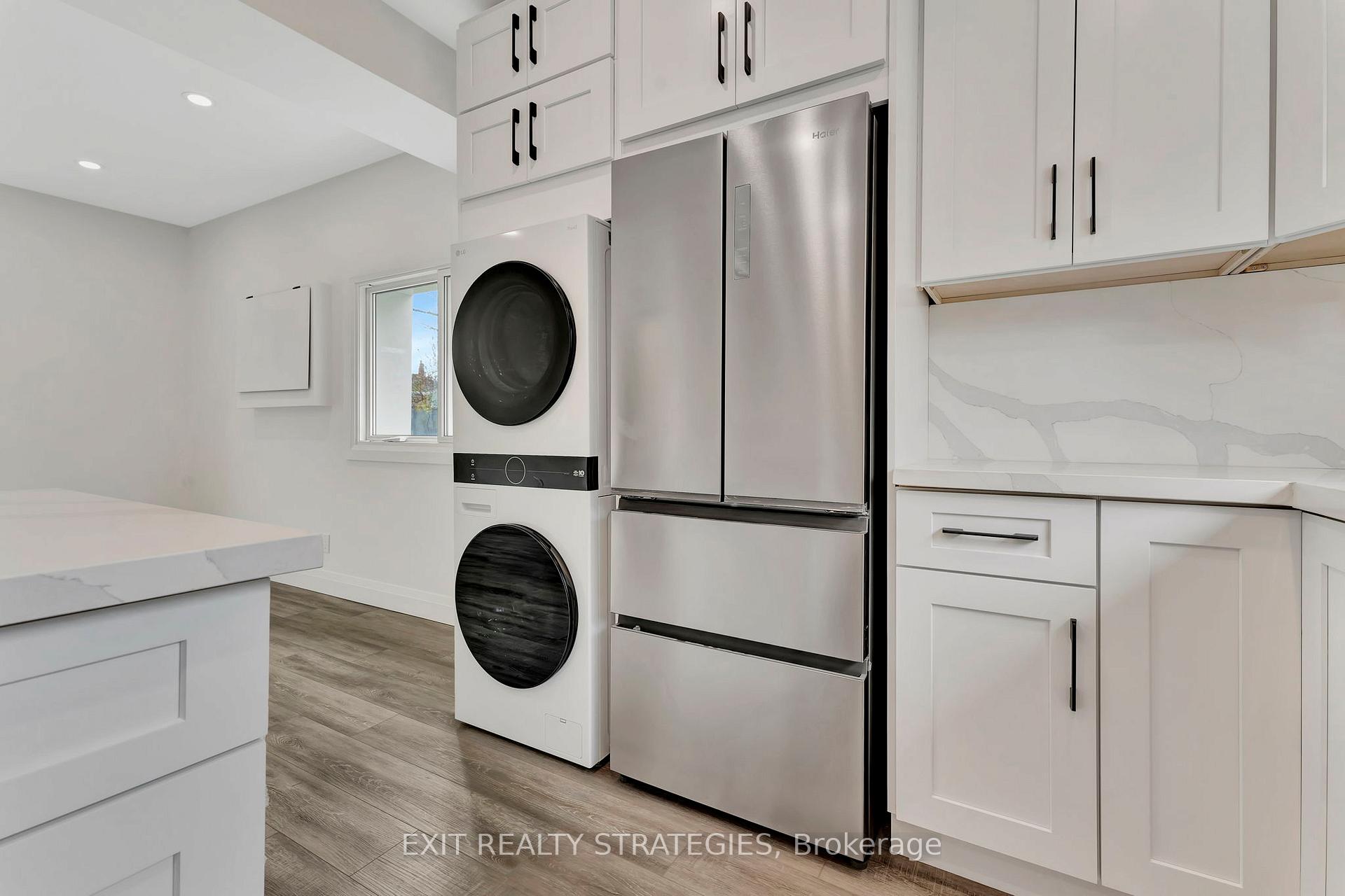 Photo 10 of 306 Paling Avenue, Hamilton, Homeside — HOMEH