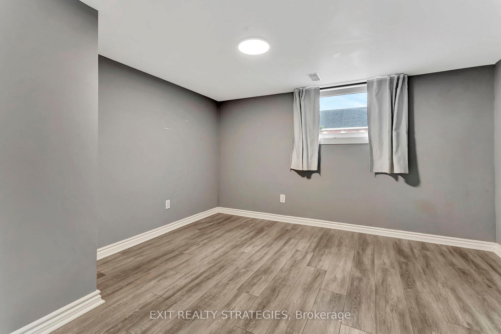 Photo 21 of 306 Paling Avenue, Hamilton, Homeside — HOMEH