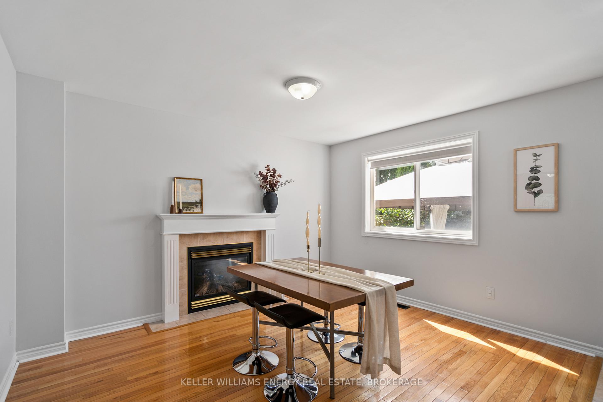 Photo 39 of 82 Bird Street, Barrie, Edgehill Drive — HOMEH