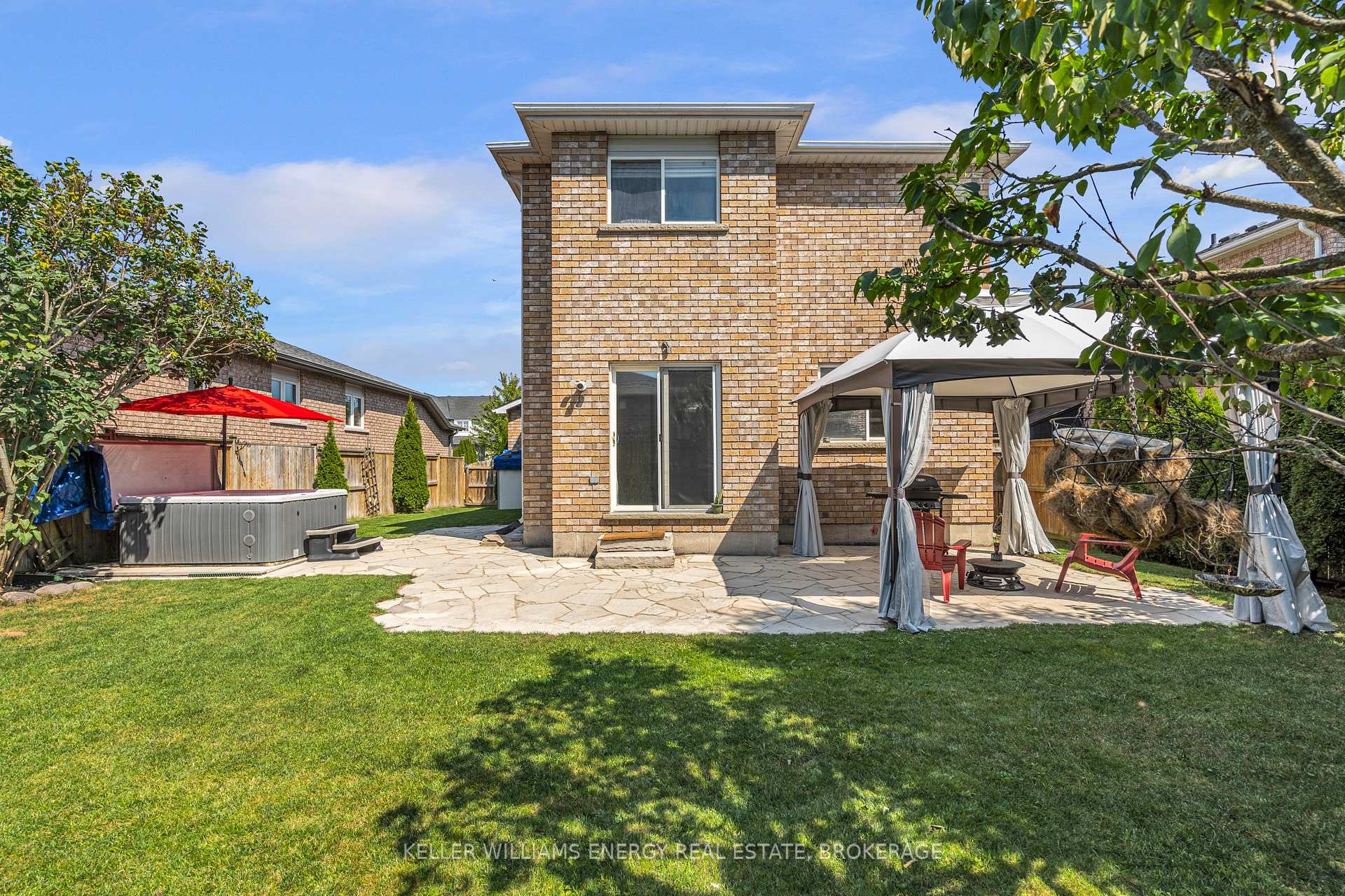Photo 80 of 82 Bird Street, Barrie, Edgehill Drive — HOMEH