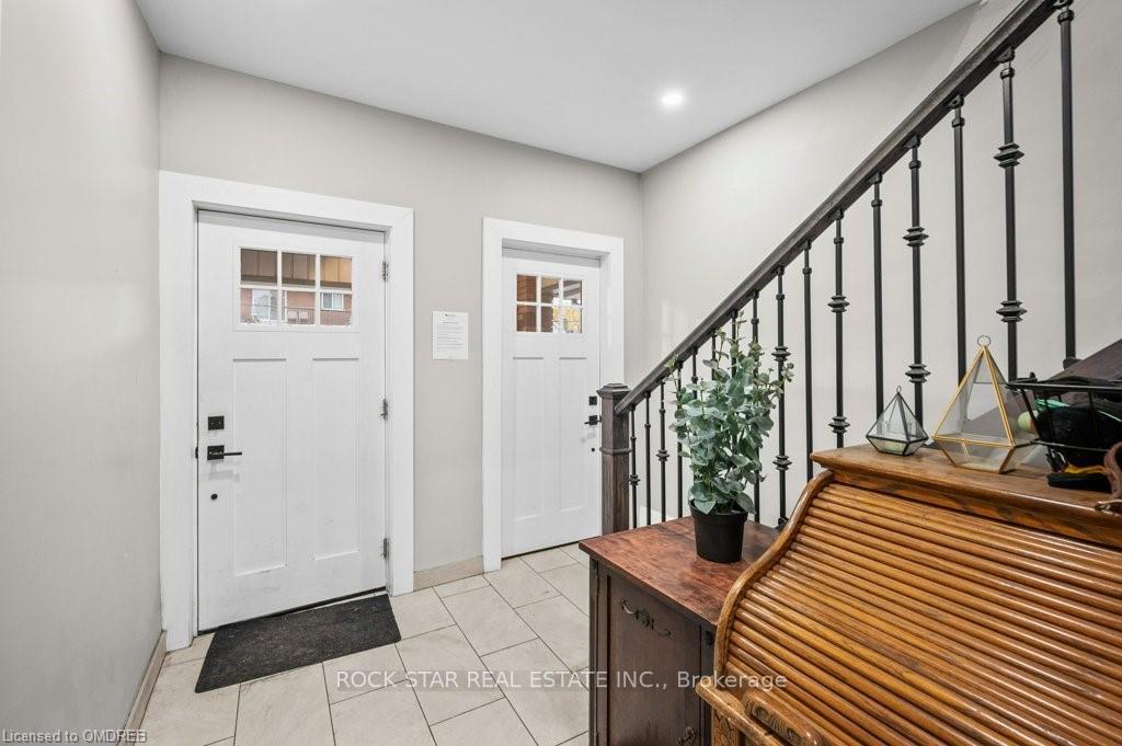 Photo 3 of 191 Wentworth Street S, Hamilton, St. Clair — HOMEH