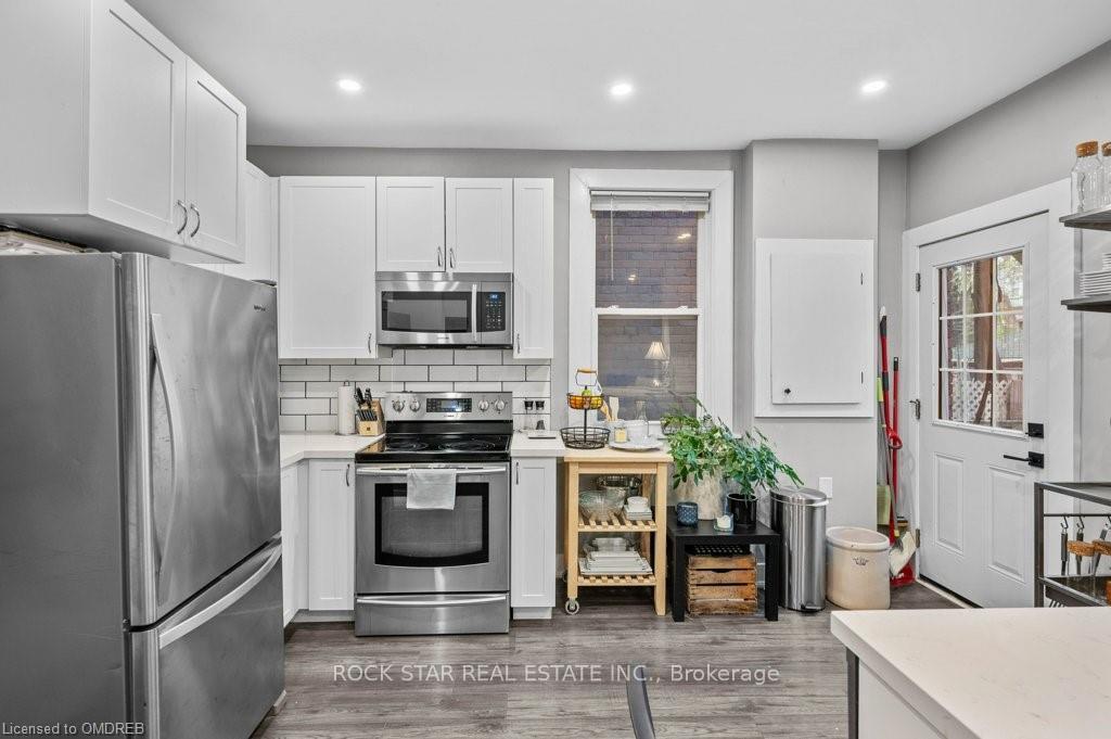 Photo 6 of 191 Wentworth Street S, Hamilton, St. Clair — HOMEH