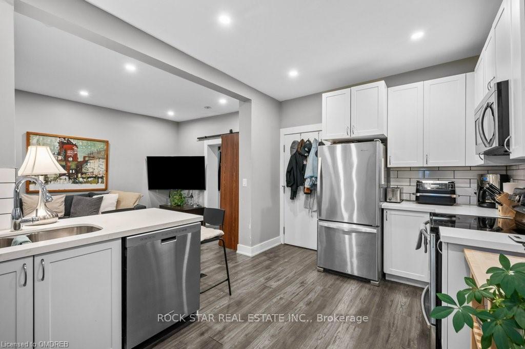 Photo 9 of 191 Wentworth Street S, Hamilton, St. Clair — HOMEH