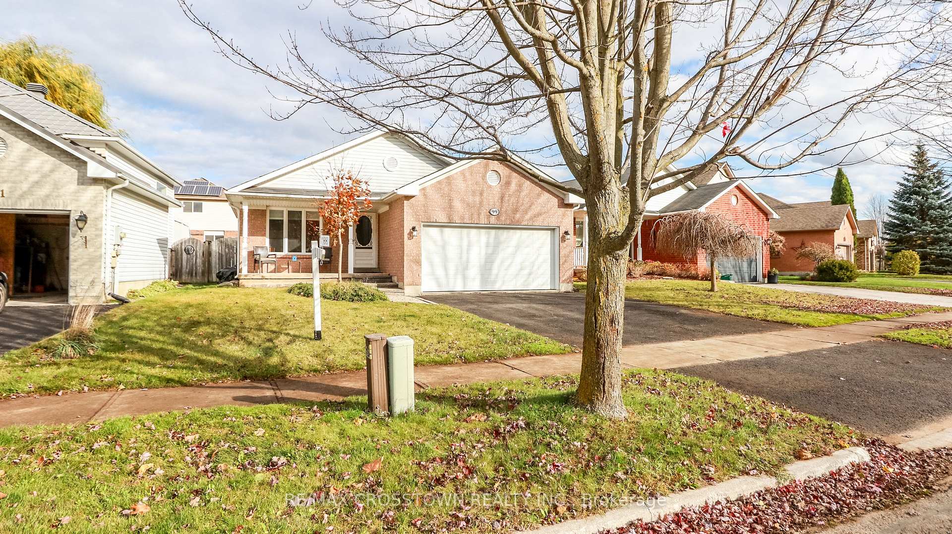 Photo 1 of 99 Leggott Avenue, Barrie, Painswick South — HOMEH