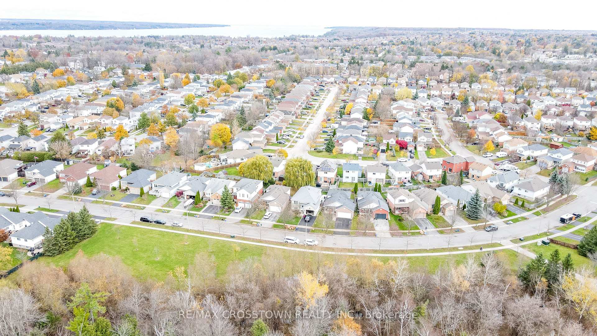 Photo 36 of 99 Leggott Avenue, Barrie, Painswick South — HOMEH