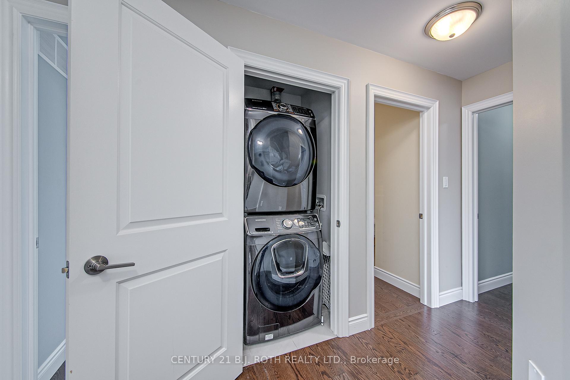 Photo 20 of 165 Bishop Drive E, Barrie, Ardagh — HOMEH
