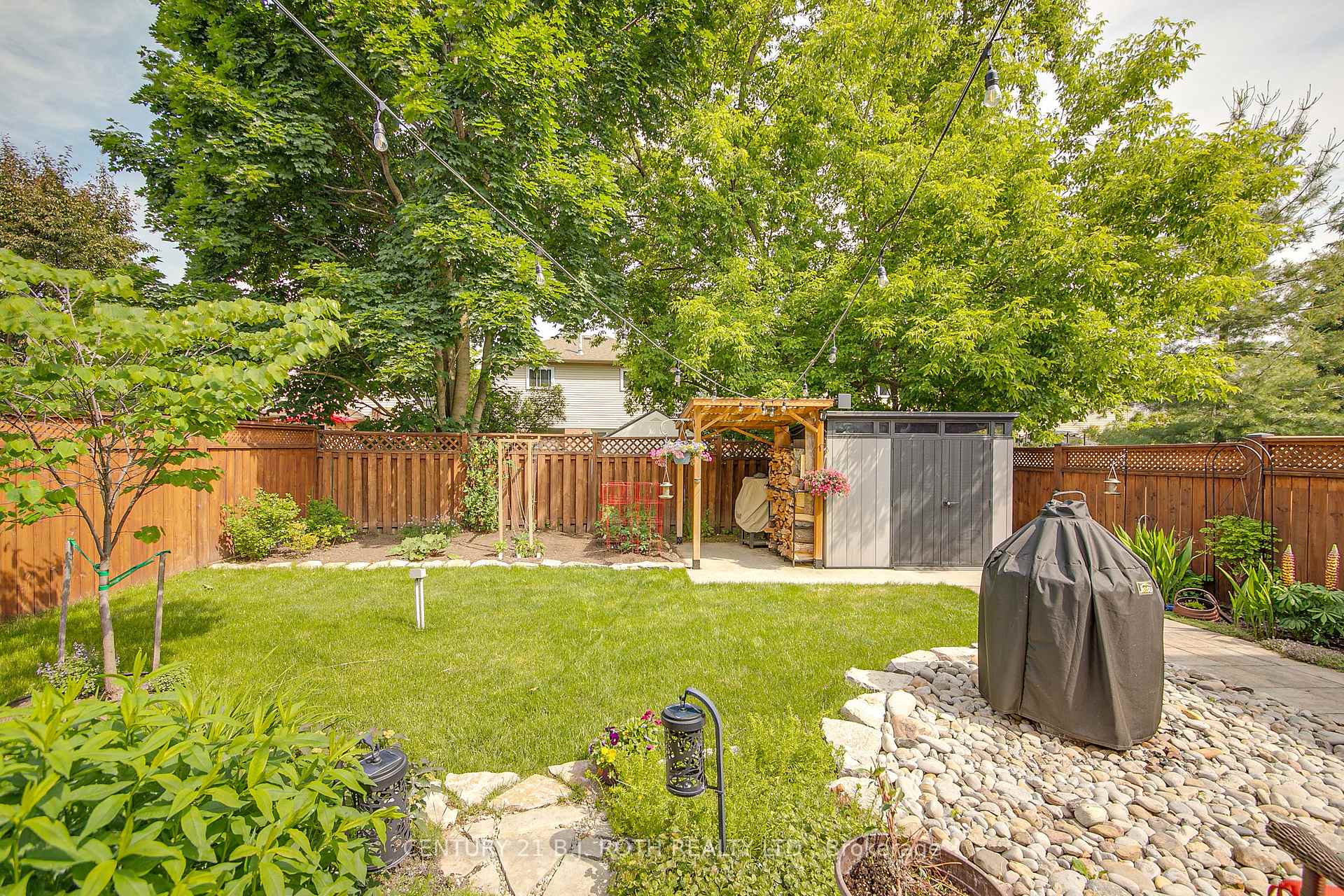 Photo 30 of 165 Bishop Drive E, Barrie, Ardagh — HOMEH