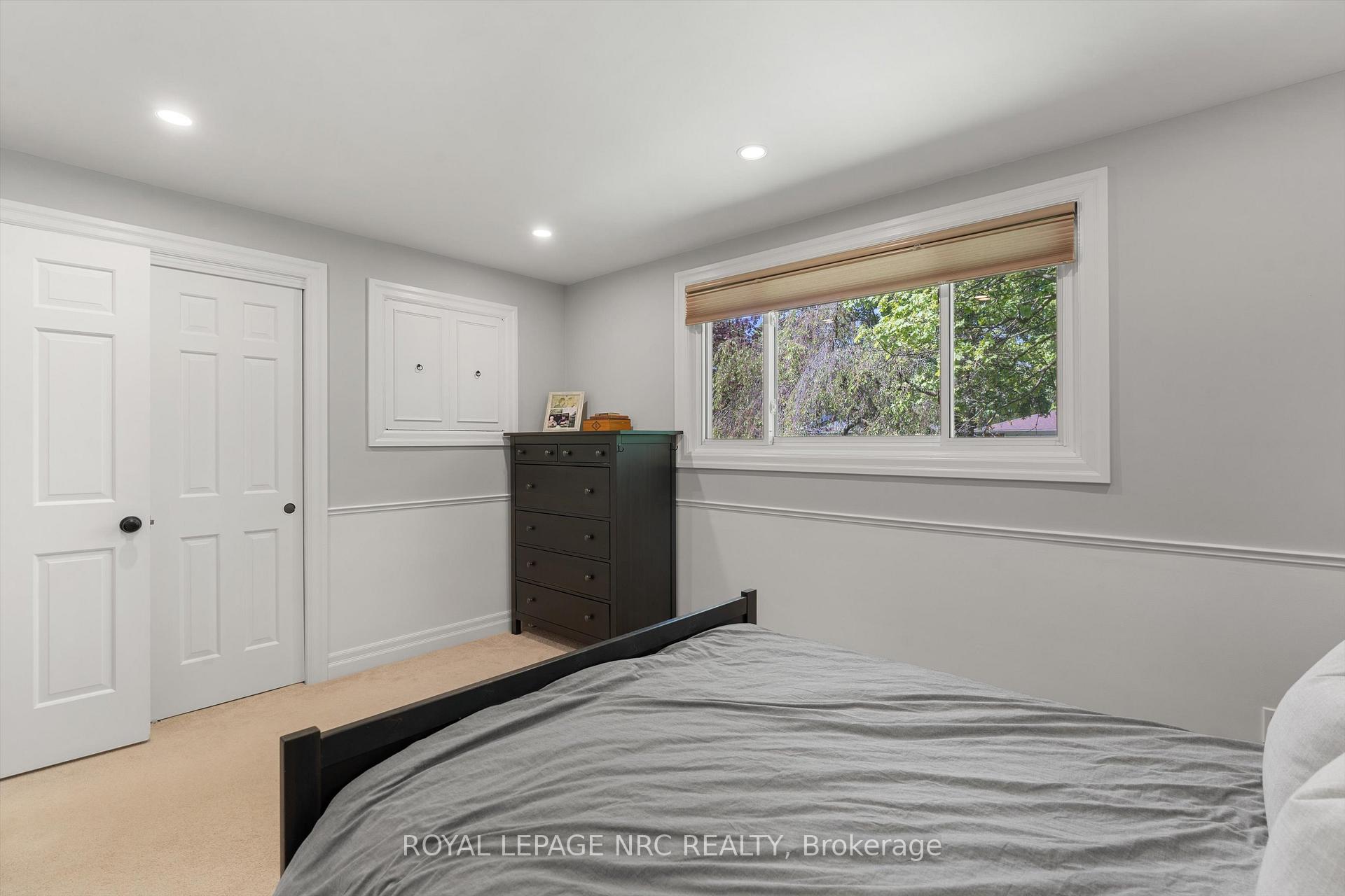 Photo 13 of 36 Royal Oak Drive, St. Catharines, Martindale Pond — HOMEH