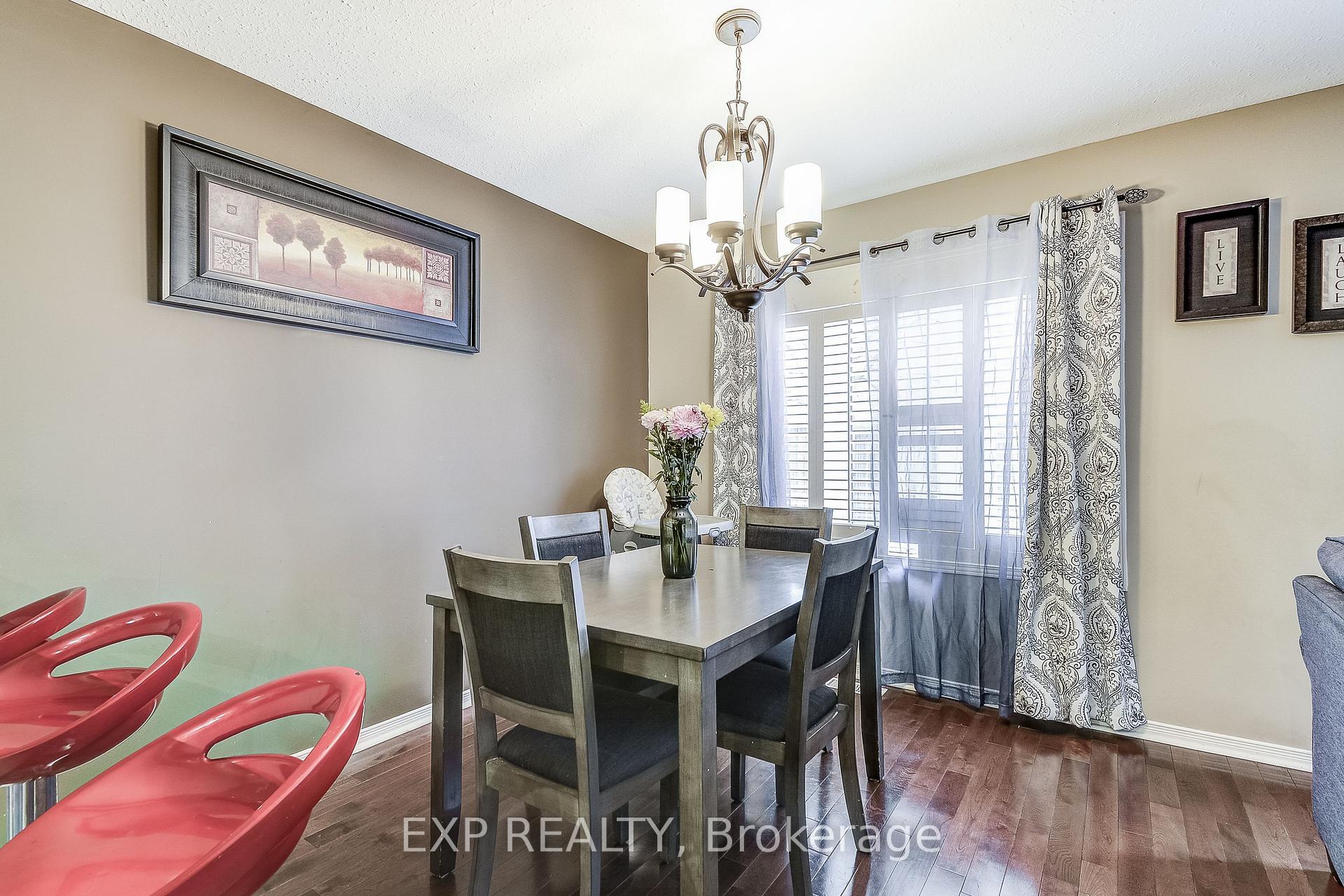 Photo 18 of 26 Carson Court, St. Catharines, Oakdale — HOMEH