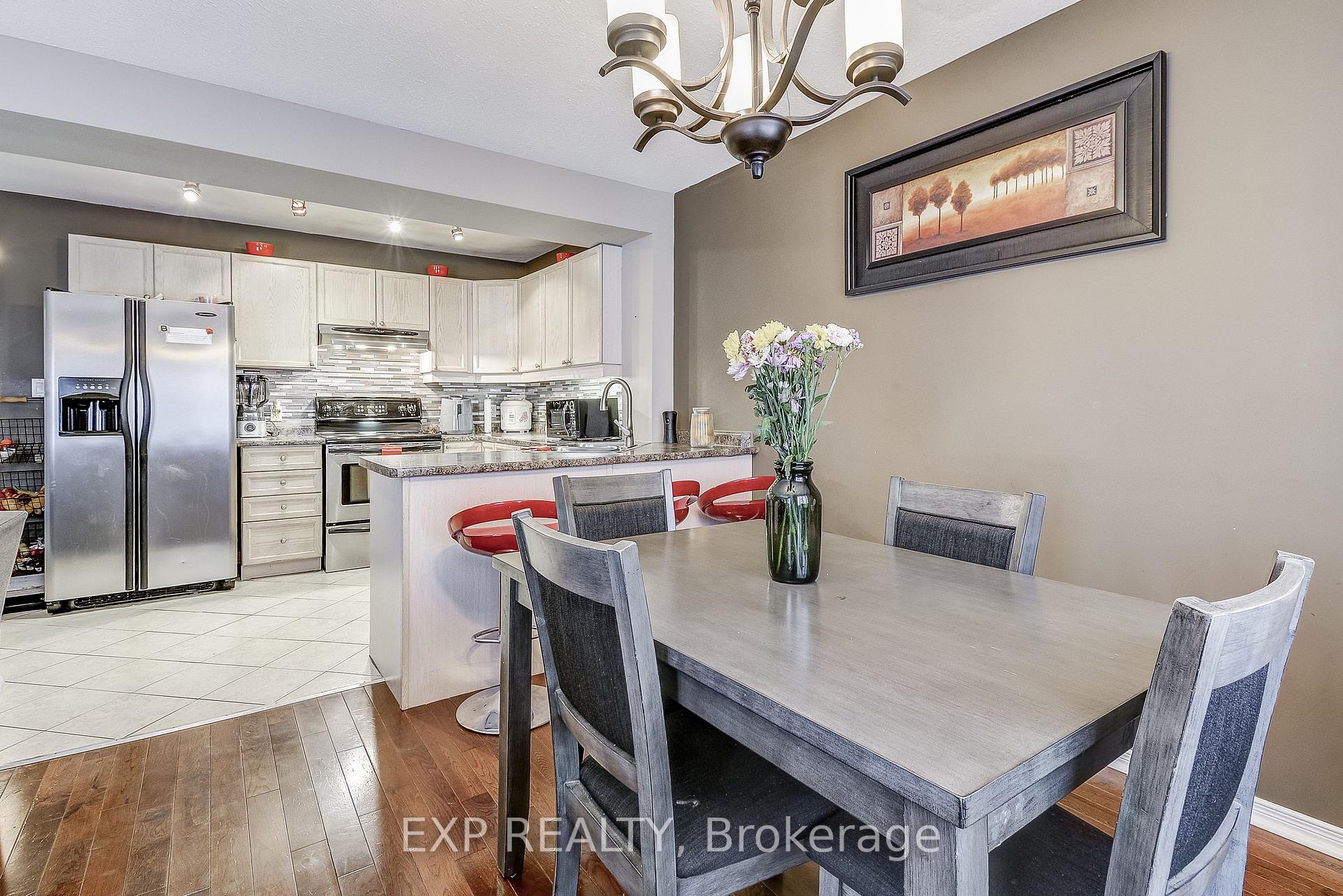 Photo 19 of 26 Carson Court, St. Catharines, Oakdale — HOMEH