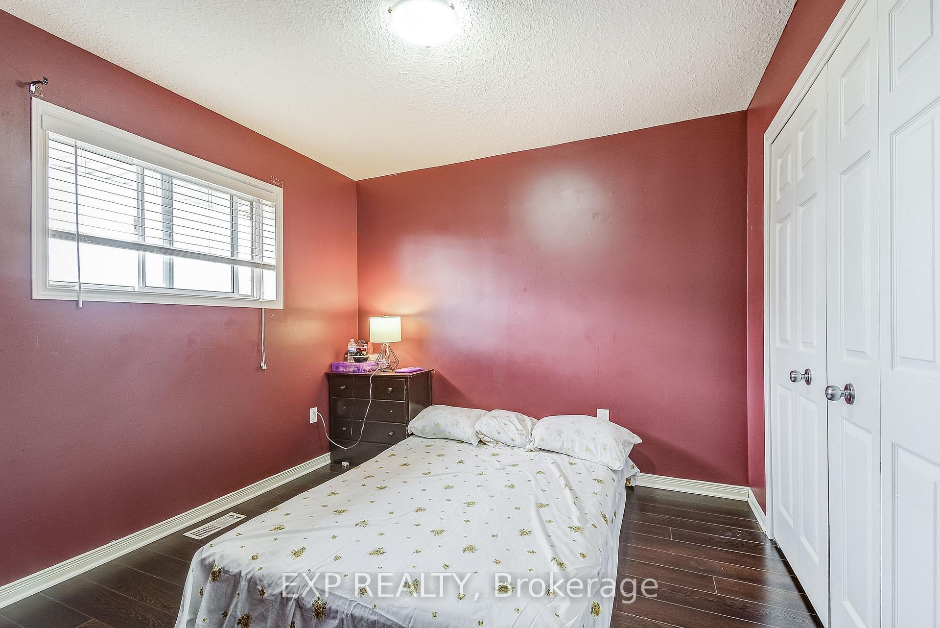 Photo 27 of 26 Carson Court, St. Catharines, Oakdale — HOMEH
