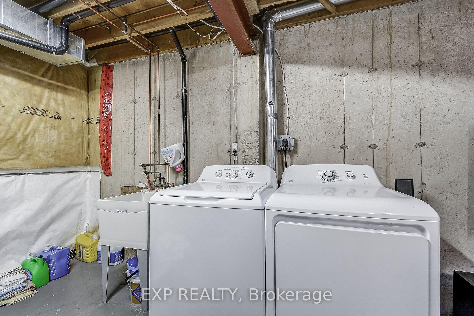 Photo 34 of 26 Carson Court, St. Catharines, Oakdale — HOMEH