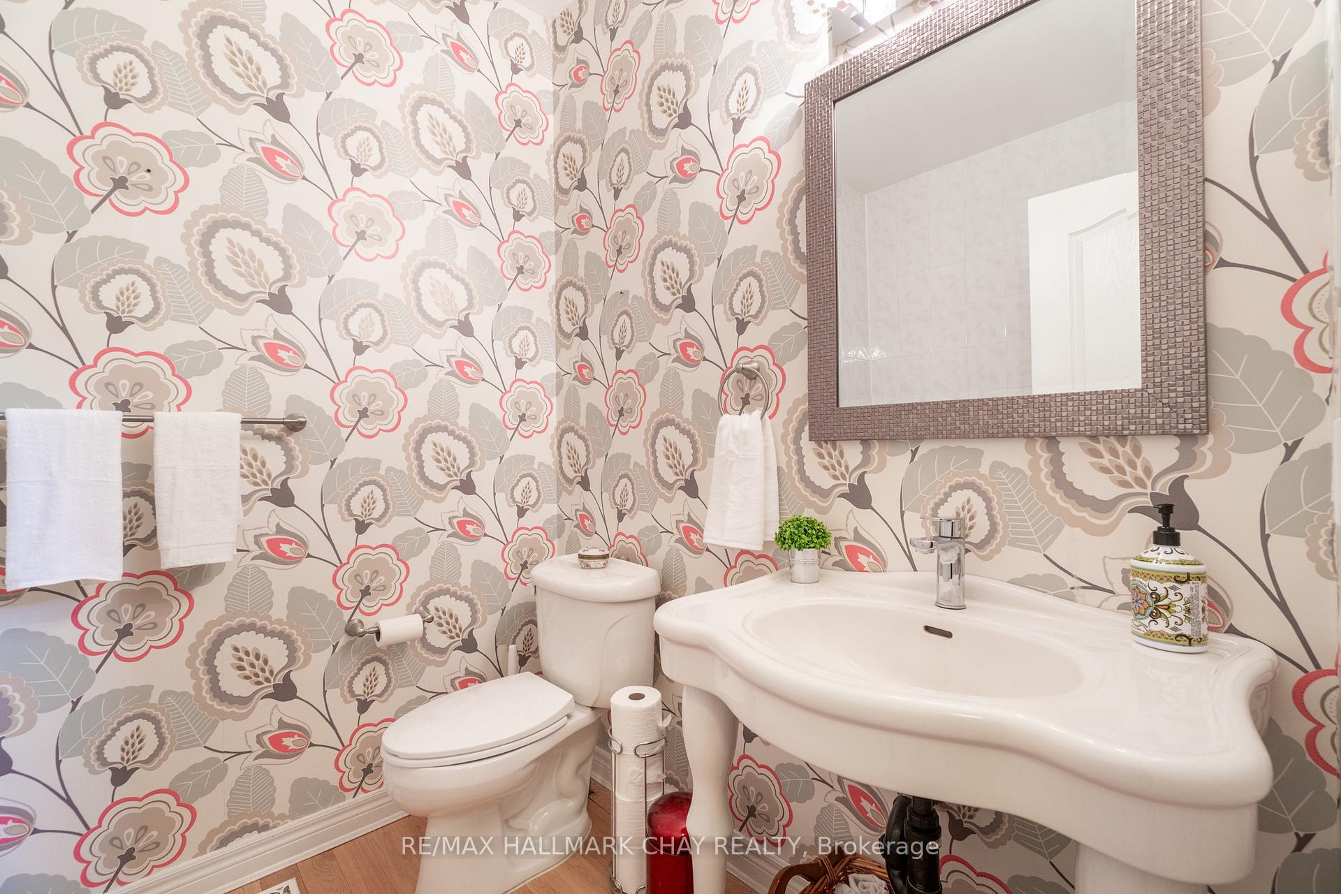 Photo 22 of 107 Cumming Drive, Barrie, Ardagh — HOMEH