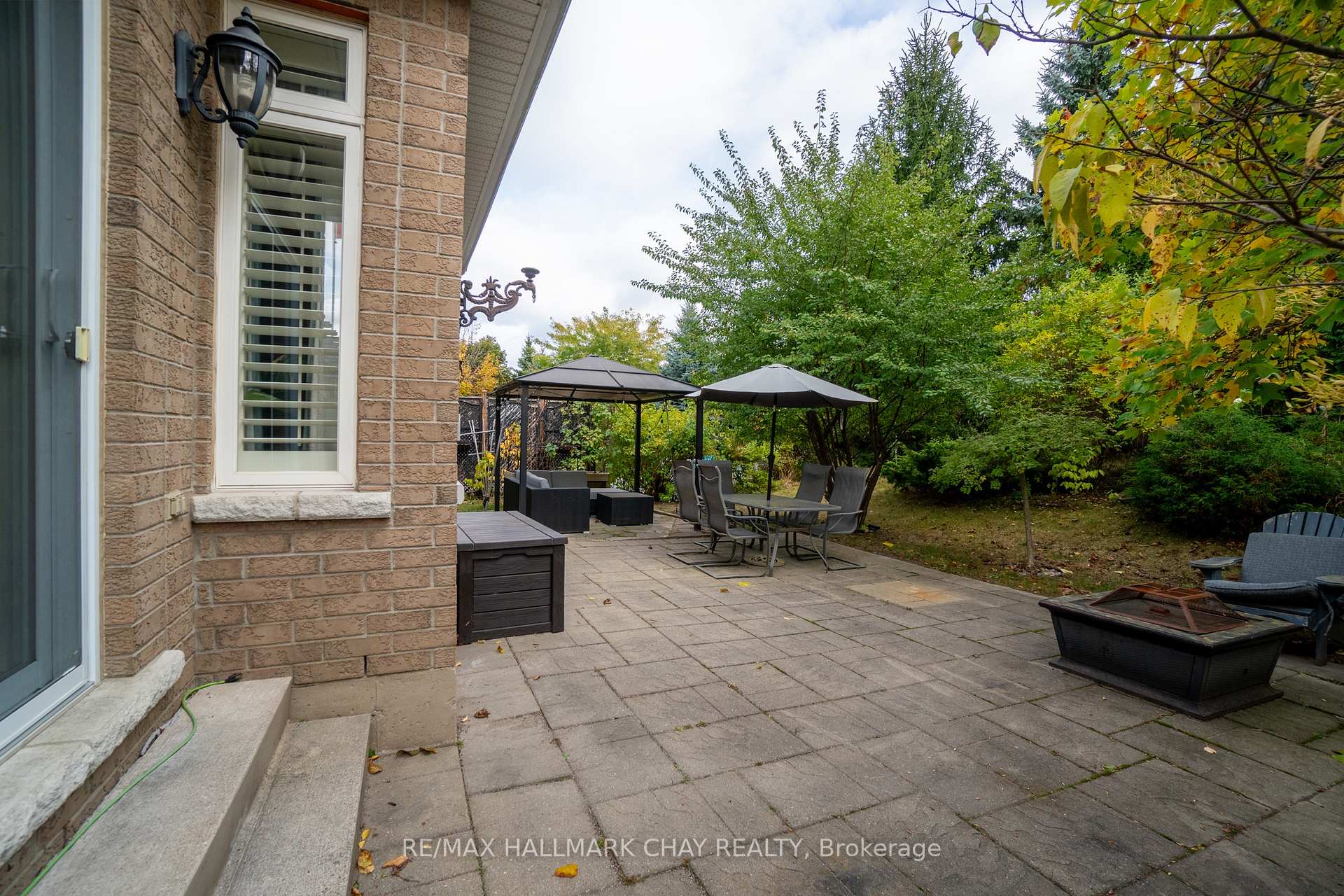 Photo 32 of 107 Cumming Drive, Barrie, Ardagh — HOMEH