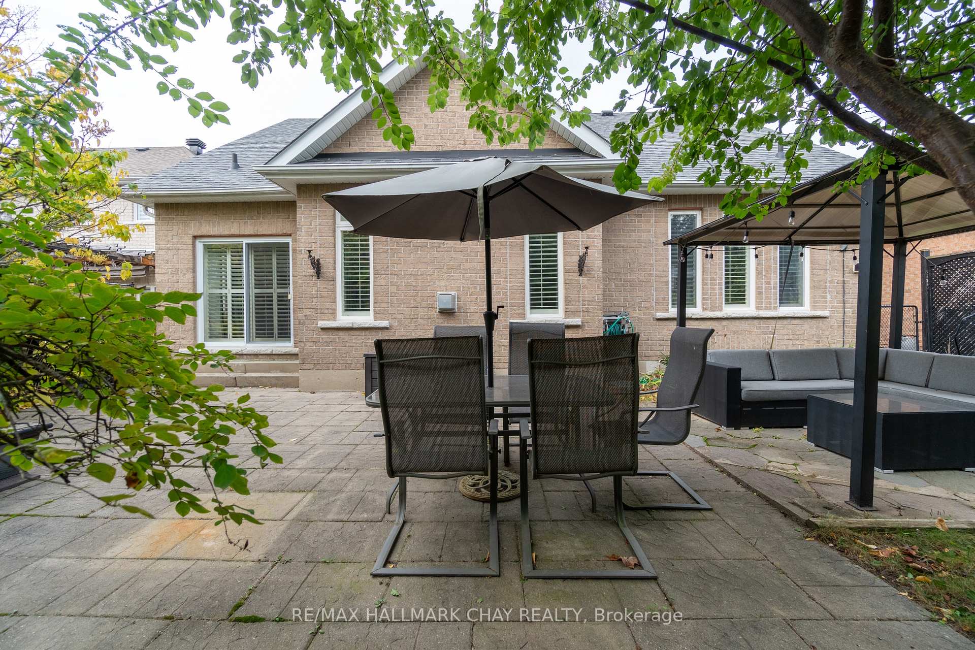 Photo 33 of 107 Cumming Drive, Barrie, Ardagh — HOMEH