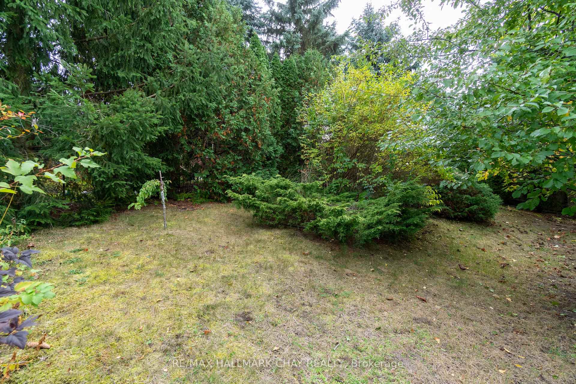 Photo 35 of 107 Cumming Drive, Barrie, Ardagh — HOMEH