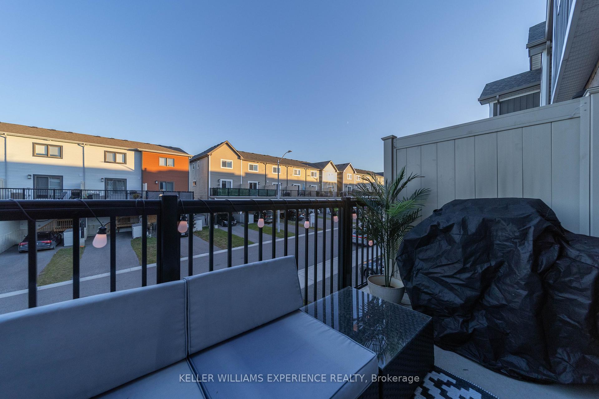 Photo 11 of 42 Andean Lane, Barrie, Rural Barrie Southwest — HOMEH