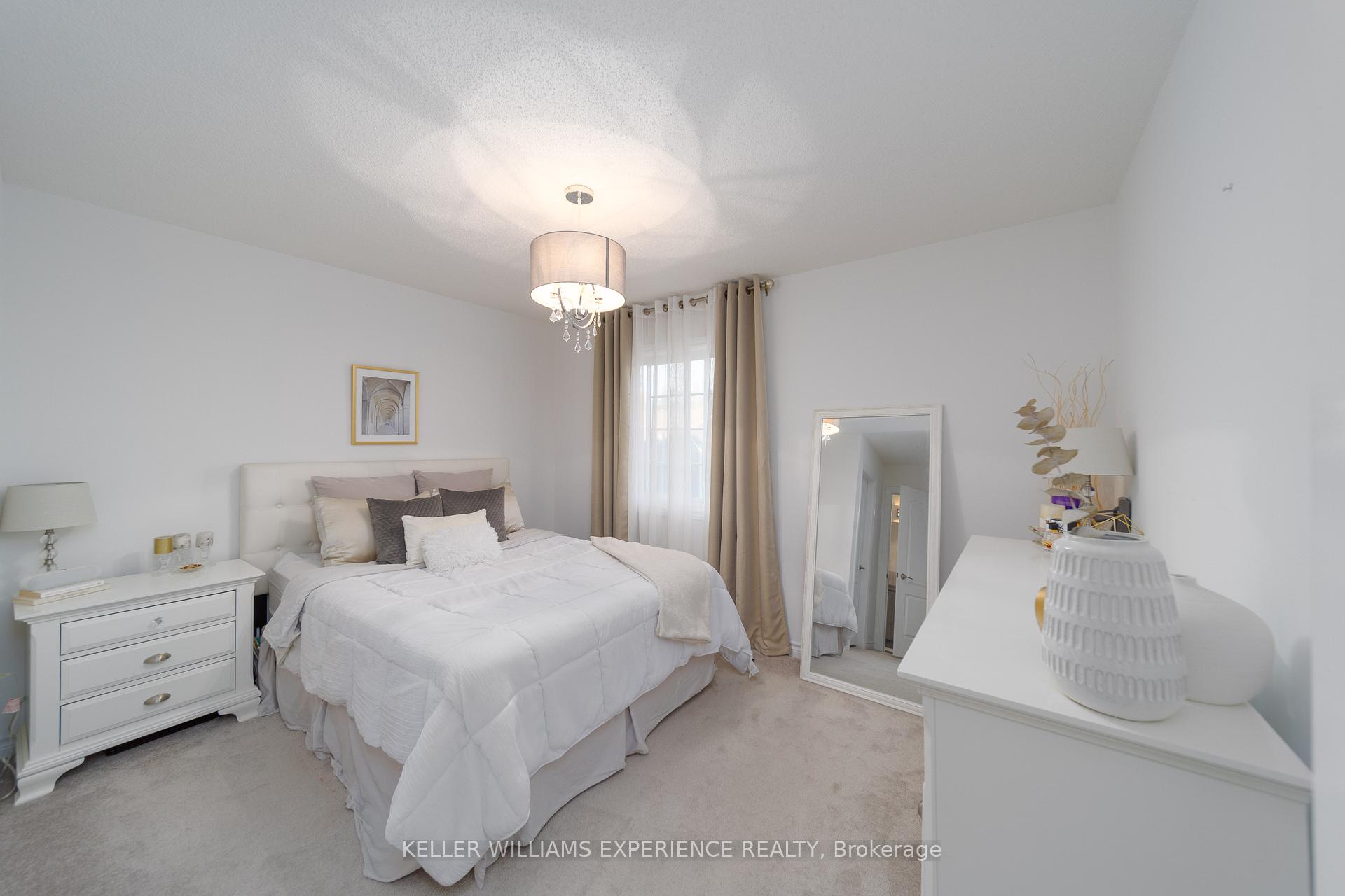 Photo 13 of 42 Andean Lane, Barrie, Rural Barrie Southwest — HOMEH