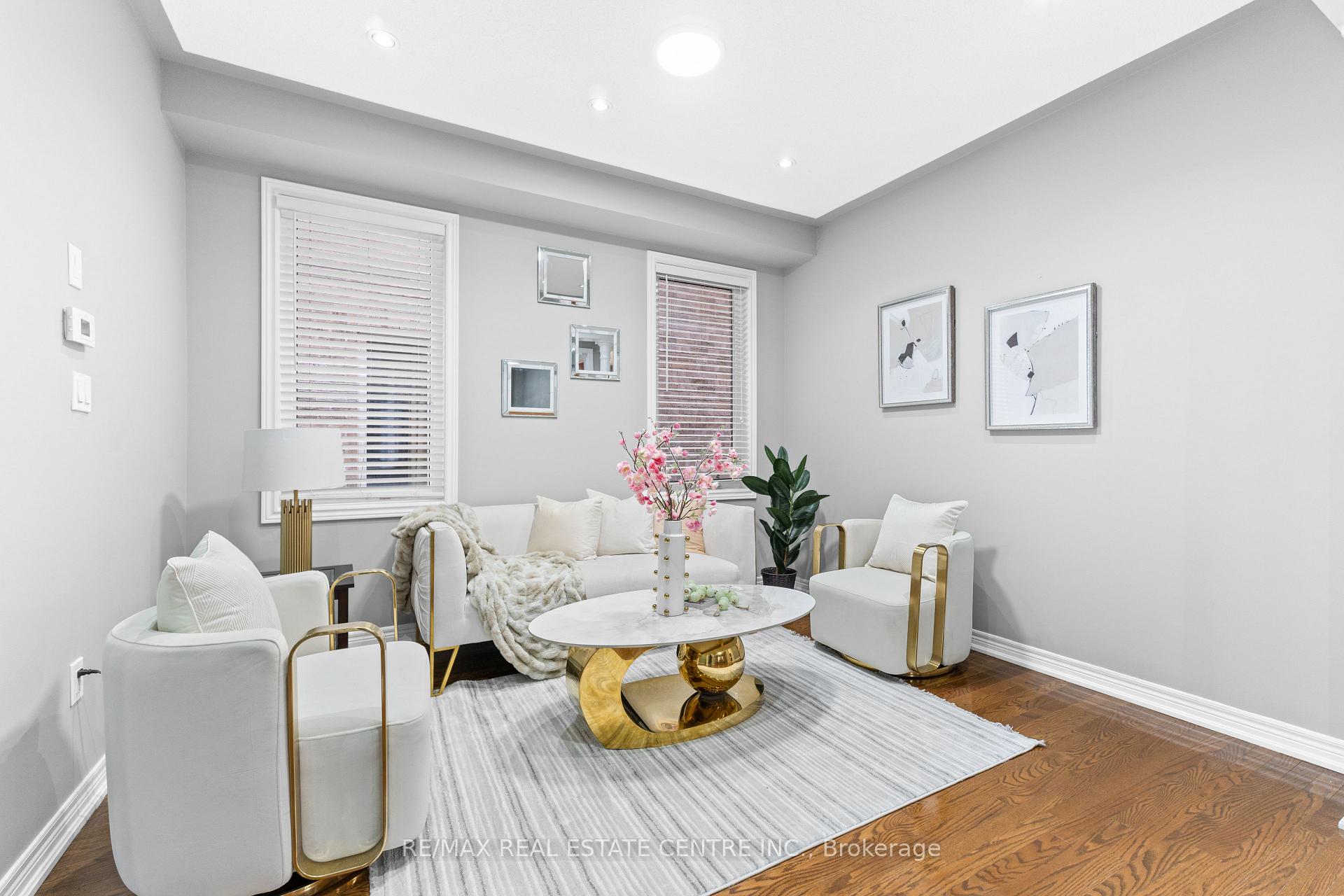 Photo 6 of 74 Skyvalley Drive, Brampton, Bram East — HOMEH