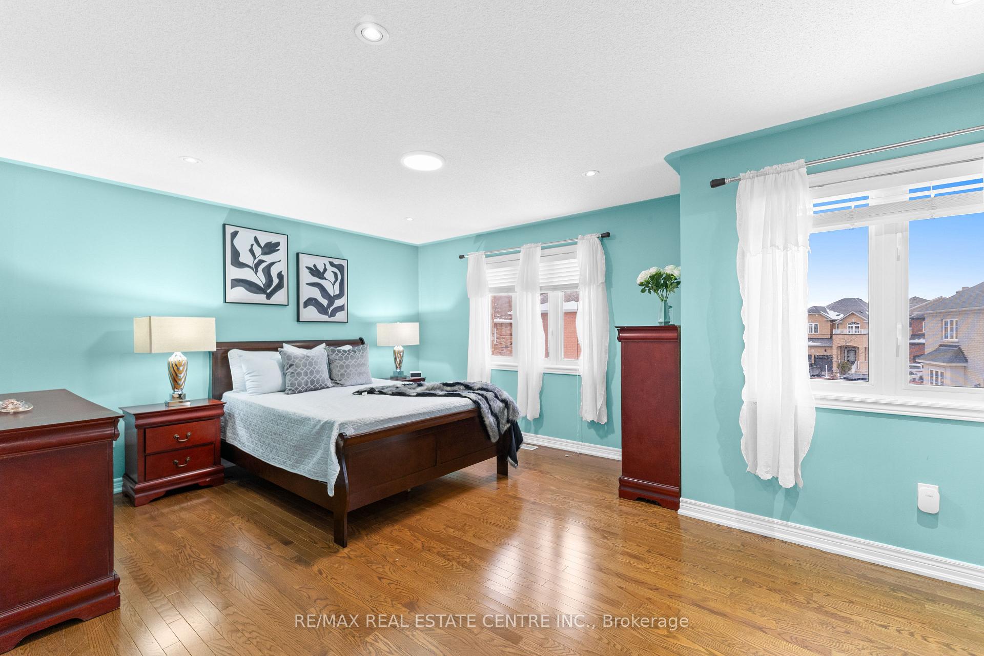 Photo 21 of 74 Skyvalley Drive, Brampton, Bram East — HOMEH