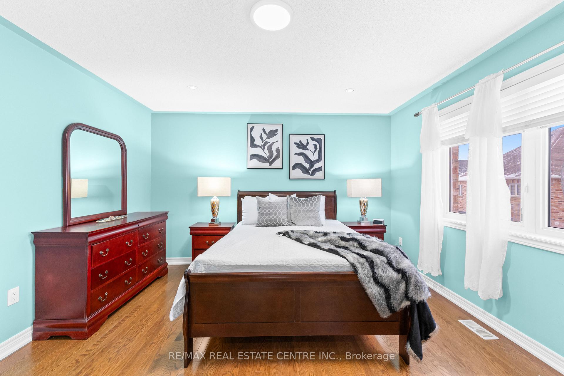 Photo 22 of 74 Skyvalley Drive, Brampton, Bram East — HOMEH