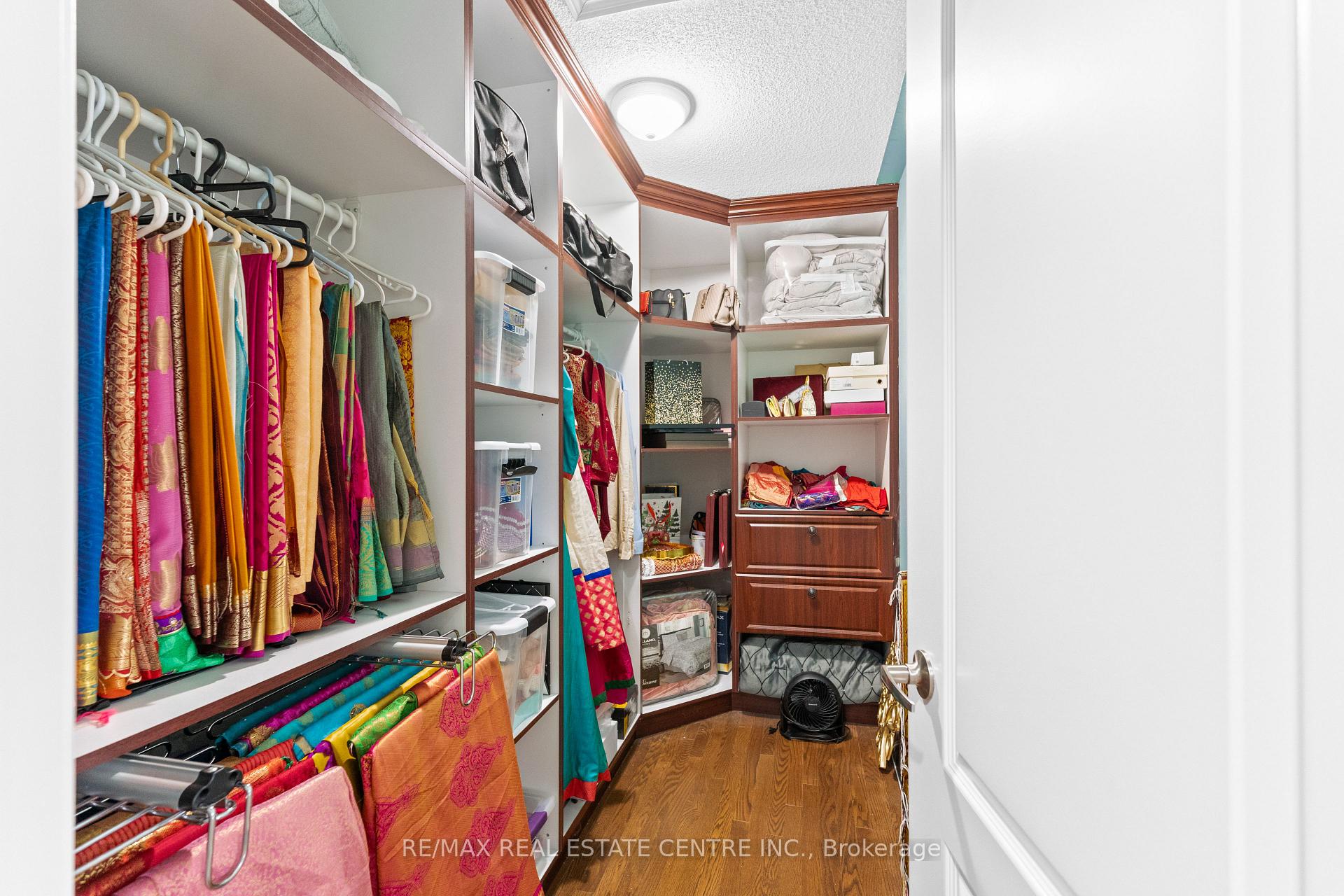 Photo 24 of 74 Skyvalley Drive, Brampton, Bram East — HOMEH