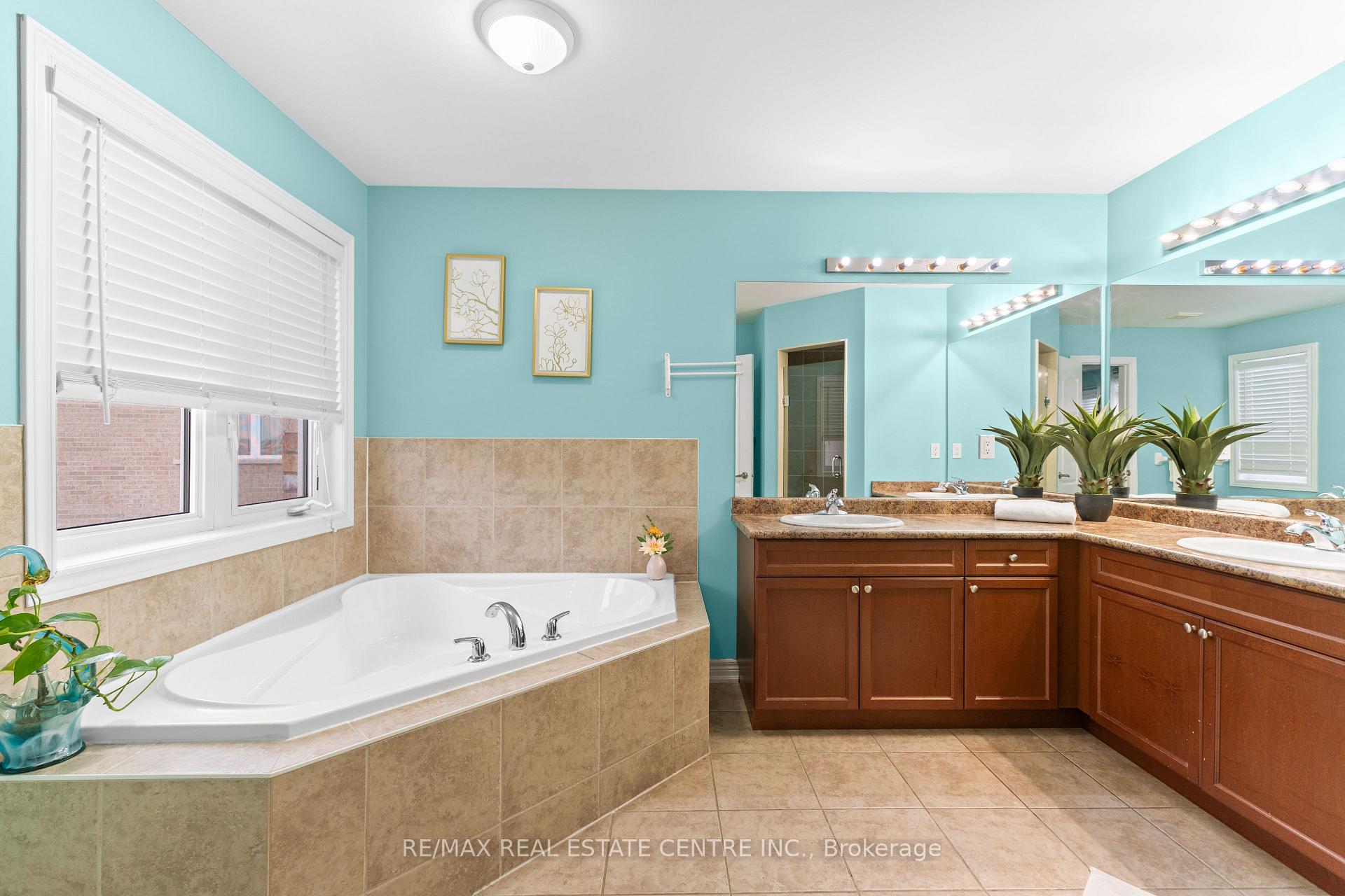 Photo 25 of 74 Skyvalley Drive, Brampton, Bram East — HOMEH