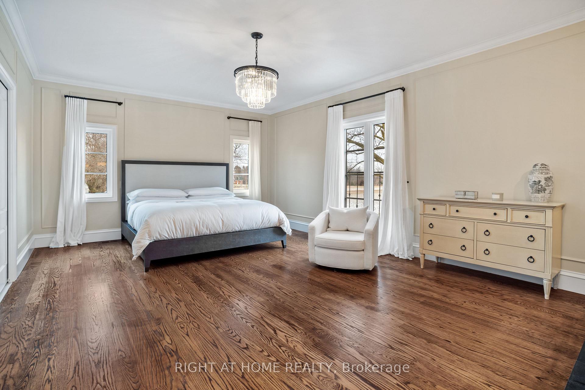 Photo 17 of 1309 Third St. Louth, St. Catharines, Rural Port — HOMEH
