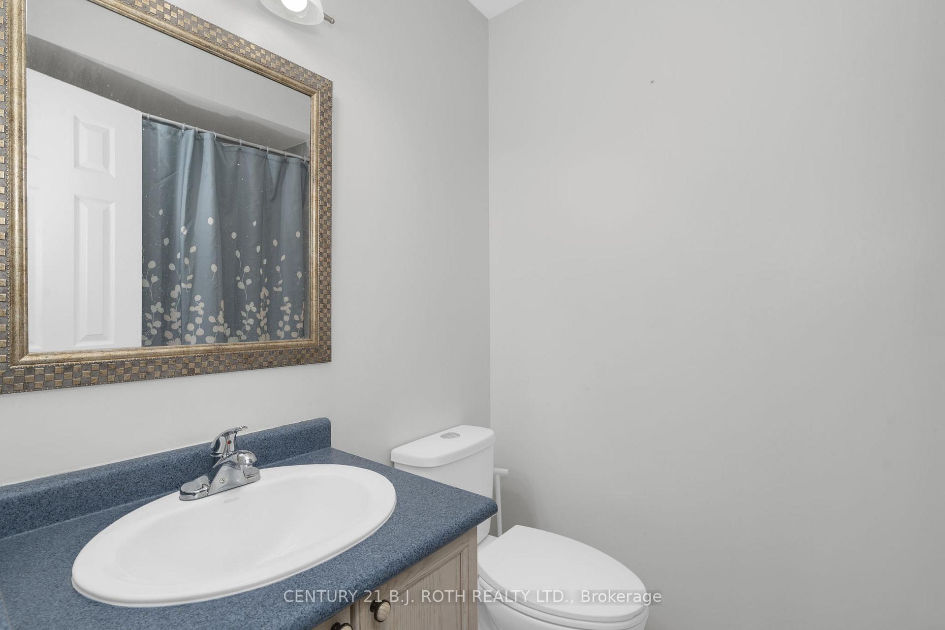 Photo 13 of 8 Ridwell Street, Barrie, 400 West — HOMEH