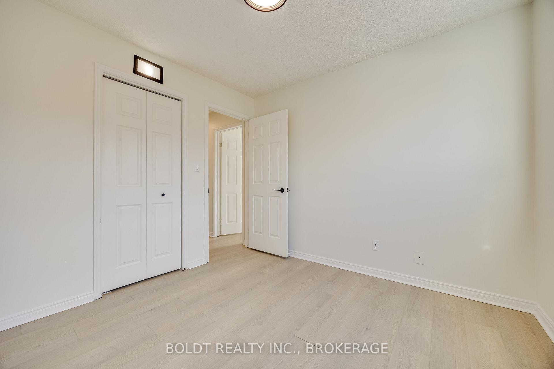 Photo 17 of 14 Jeanette Drive, St. Catharines, Vine/Linwell — HOMEH