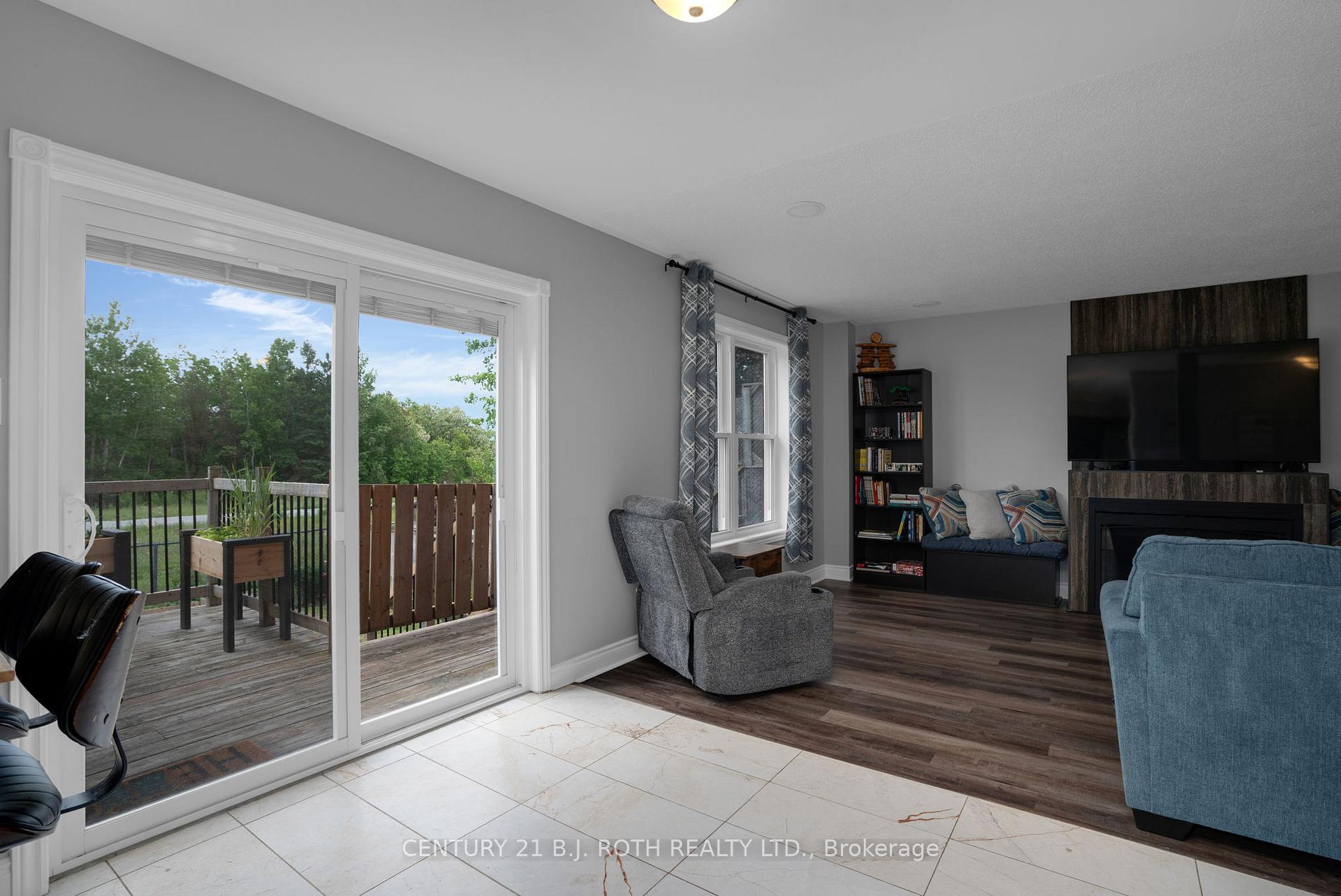 Photo 9 of 217 Pringle Drive, Barrie, Edgehill Drive — HOMEH