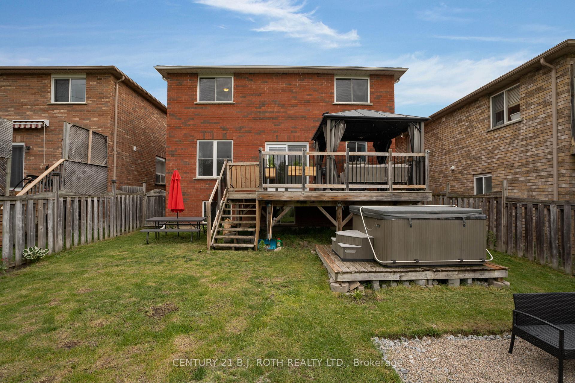 Photo 29 of 217 Pringle Drive, Barrie, Edgehill Drive — HOMEH