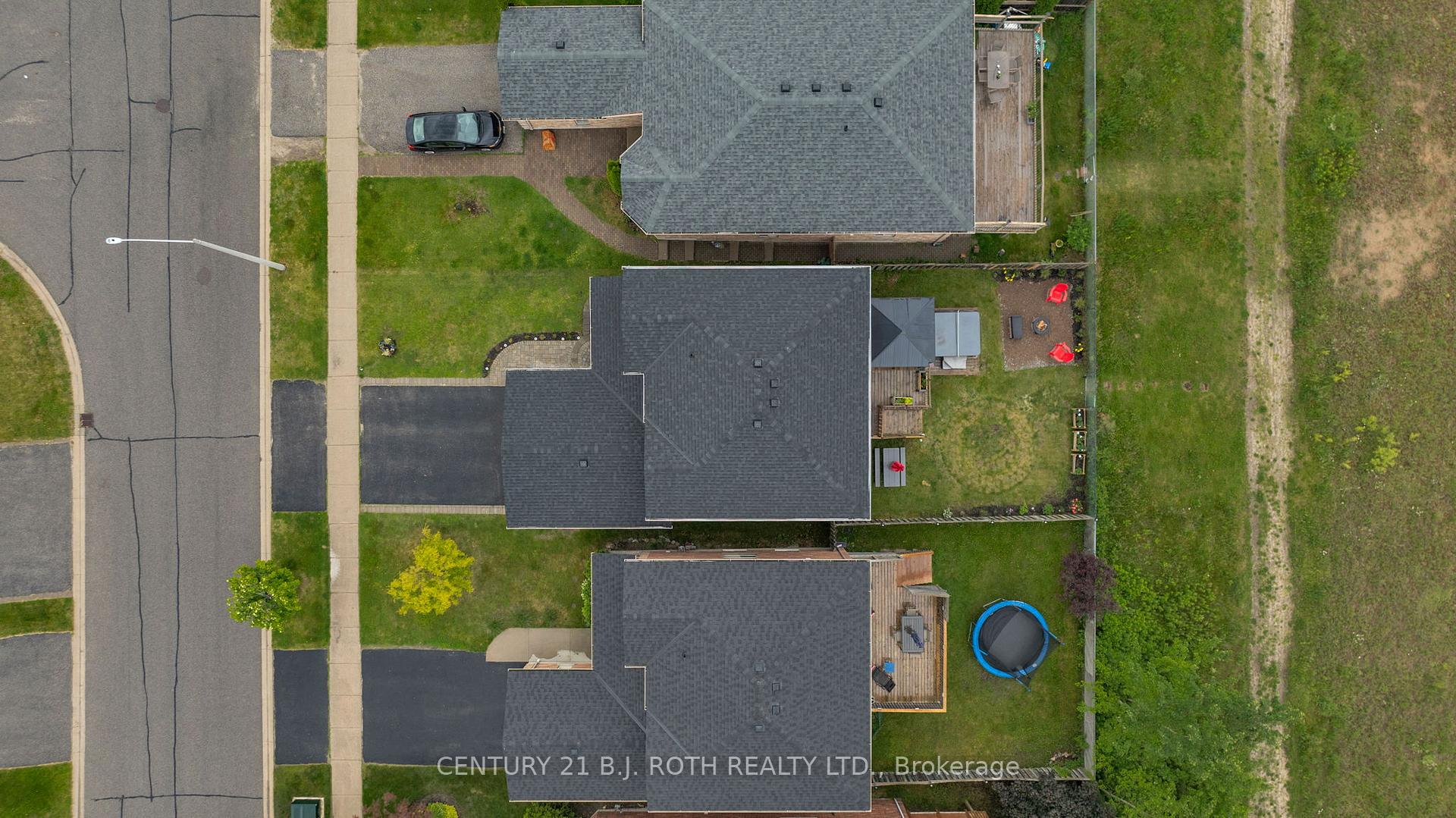 Photo 34 of 217 Pringle Drive, Barrie, Edgehill Drive — HOMEH