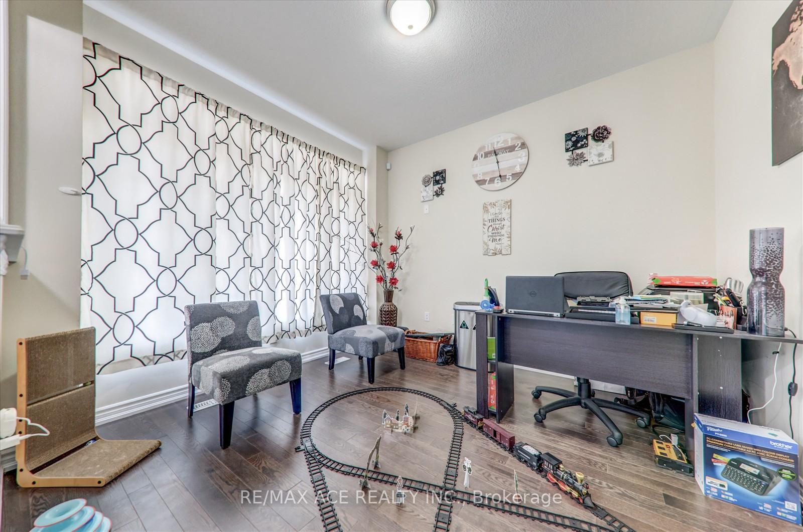 Photo 26 of 153 Highlands Boulevard, Cavan Monaghan, Cavan Twp — HOMEH