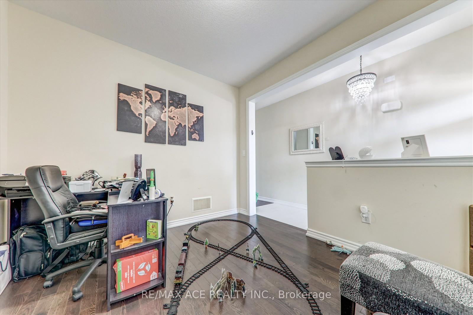 Photo 7 of 153 Highlands Boulevard, Cavan Monaghan, Cavan Twp — HOMEH