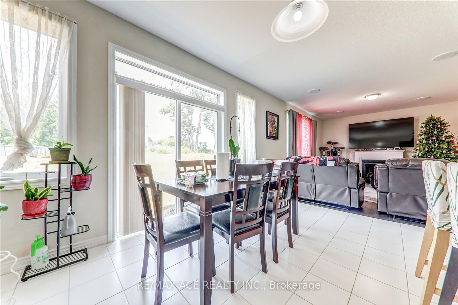 Photo 9 of 153 Highlands Boulevard, Cavan Monaghan, Cavan Twp — HOMEH