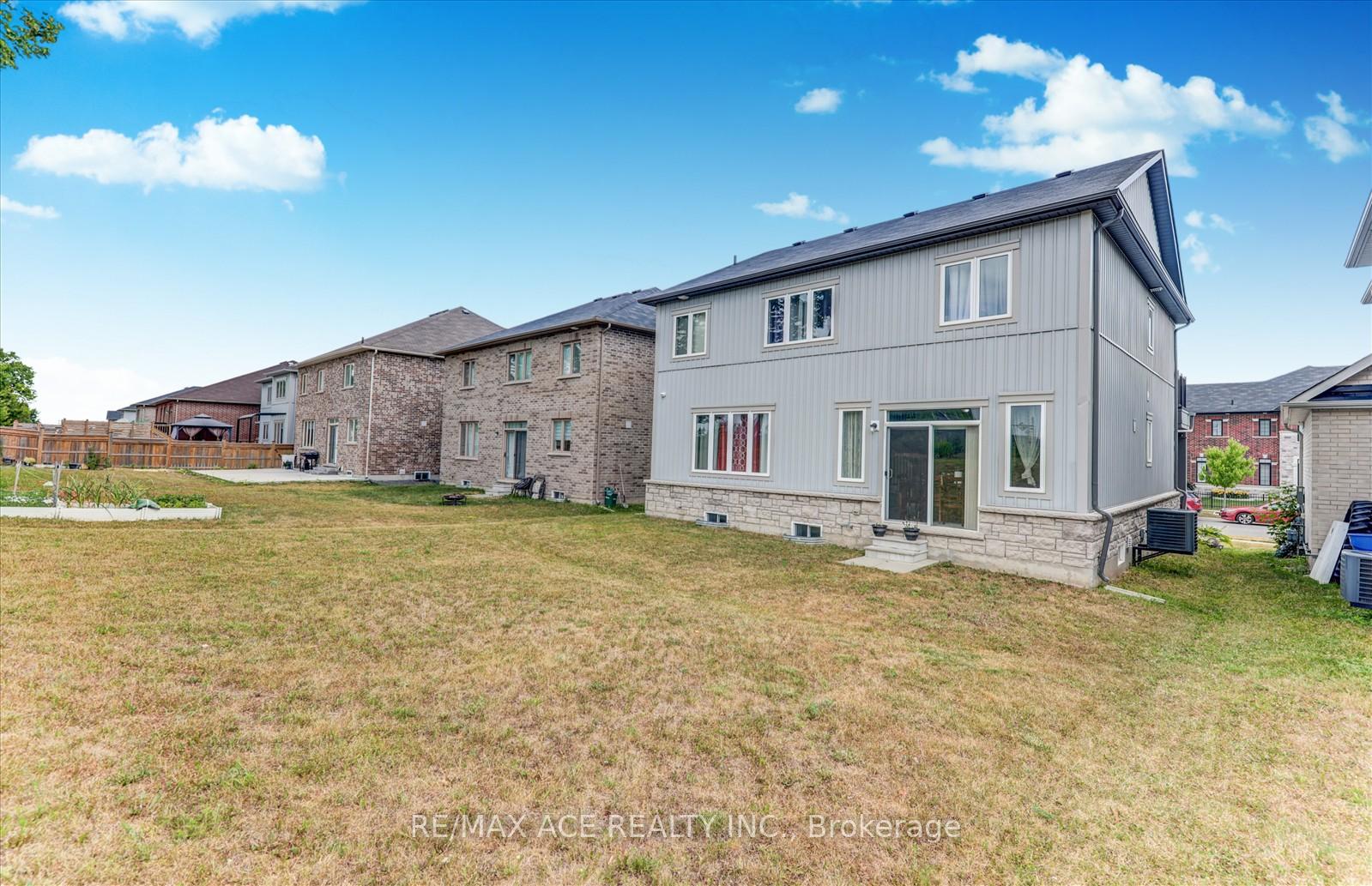 Photo 38 of 153 Highlands Boulevard, Cavan Monaghan, Cavan Twp — HOMEH