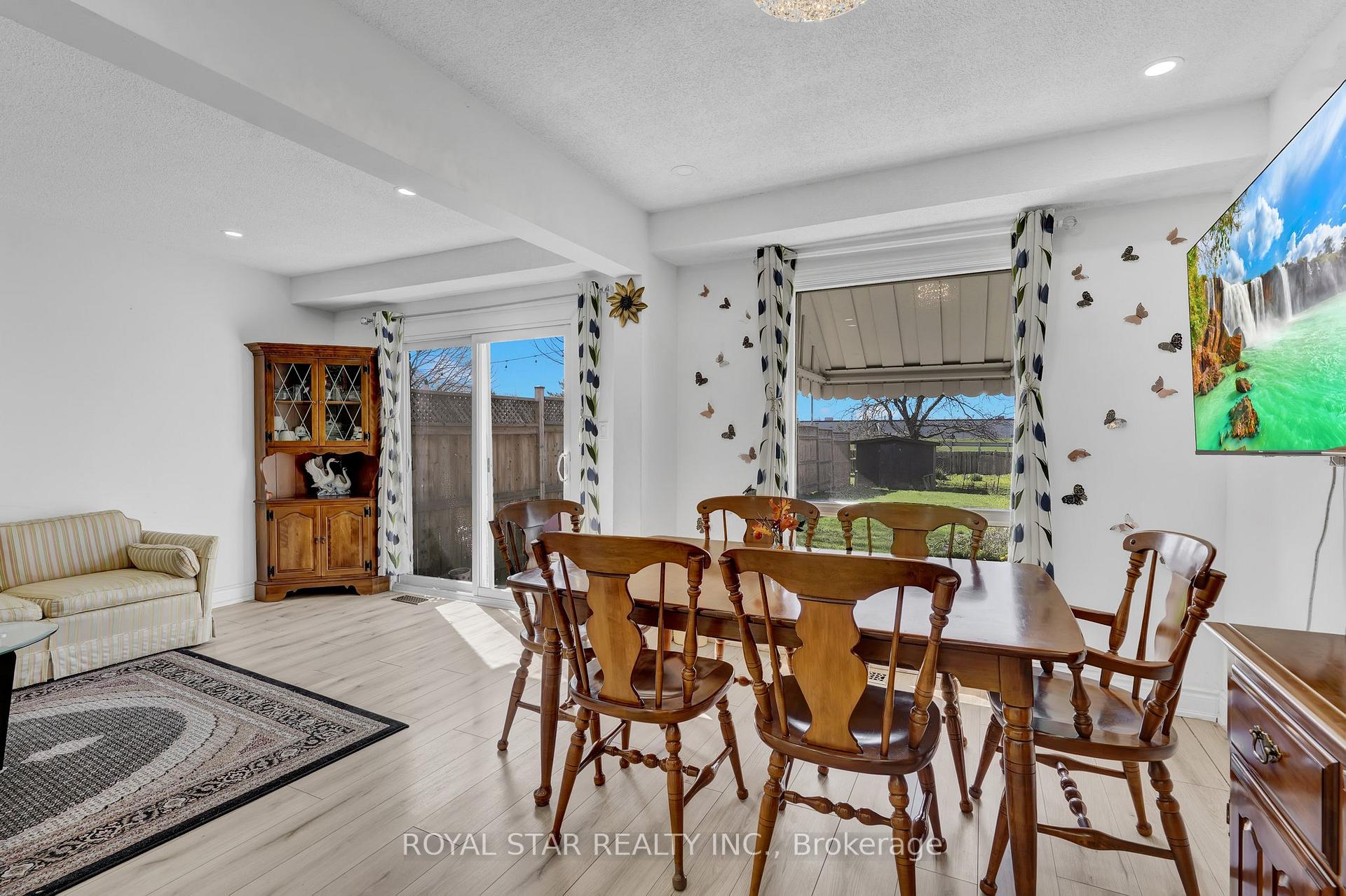 Photo 13 of 19 Barnaby Drive, St. Catharines, Ridley — HOMEH