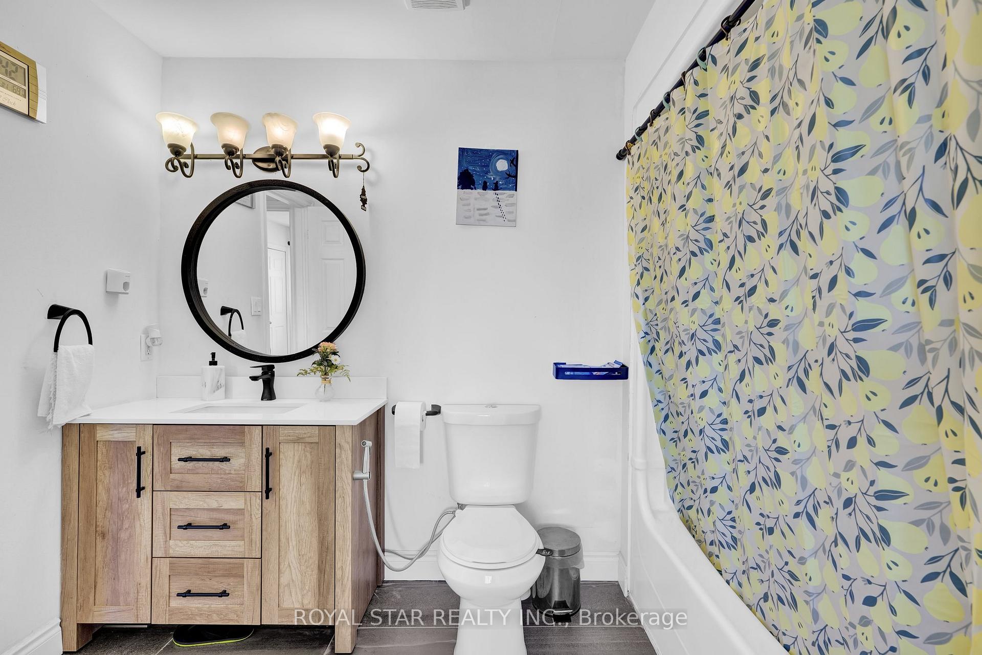 Photo 23 of 19 Barnaby Drive, St. Catharines, Ridley — HOMEH