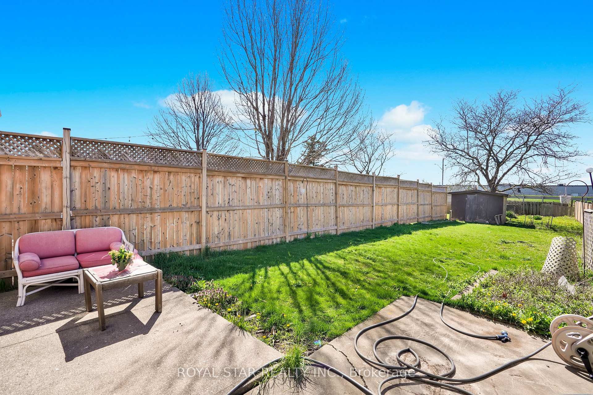 Photo 37 of 19 Barnaby Drive, St. Catharines, Ridley — HOMEH