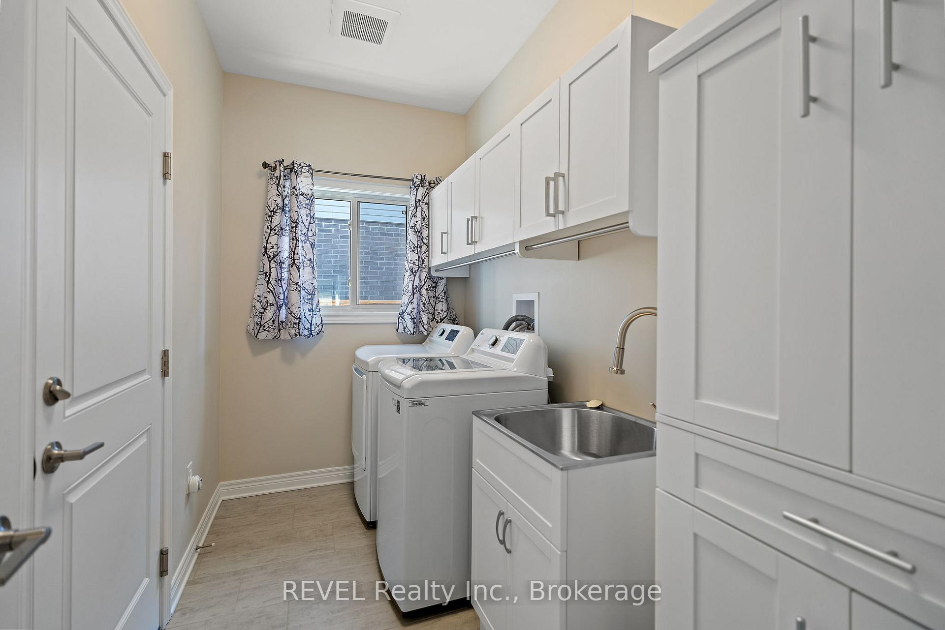 Photo 22 of 15 Berkshire Drive, St. Catharines, Carlton/Bunting — HOMEH