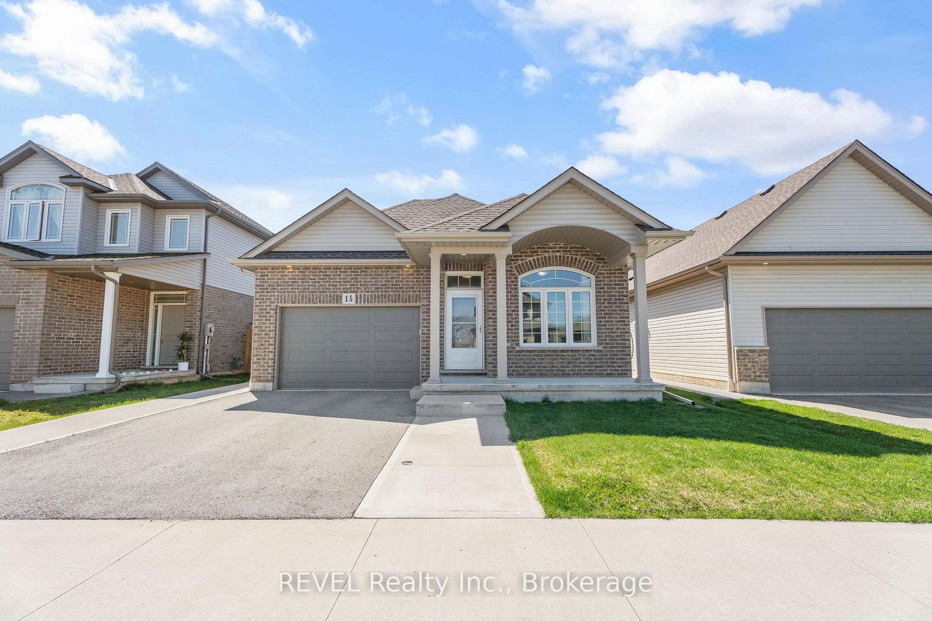 Photo 31 of 15 Berkshire Drive, St. Catharines, Carlton/Bunting — HOMEH