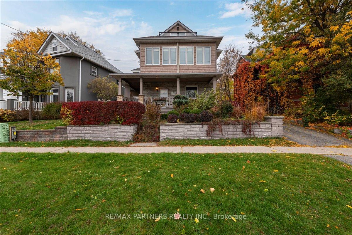 Photo 2 of 109 Mulcaster Street, Barrie, City Centre — HOMEH