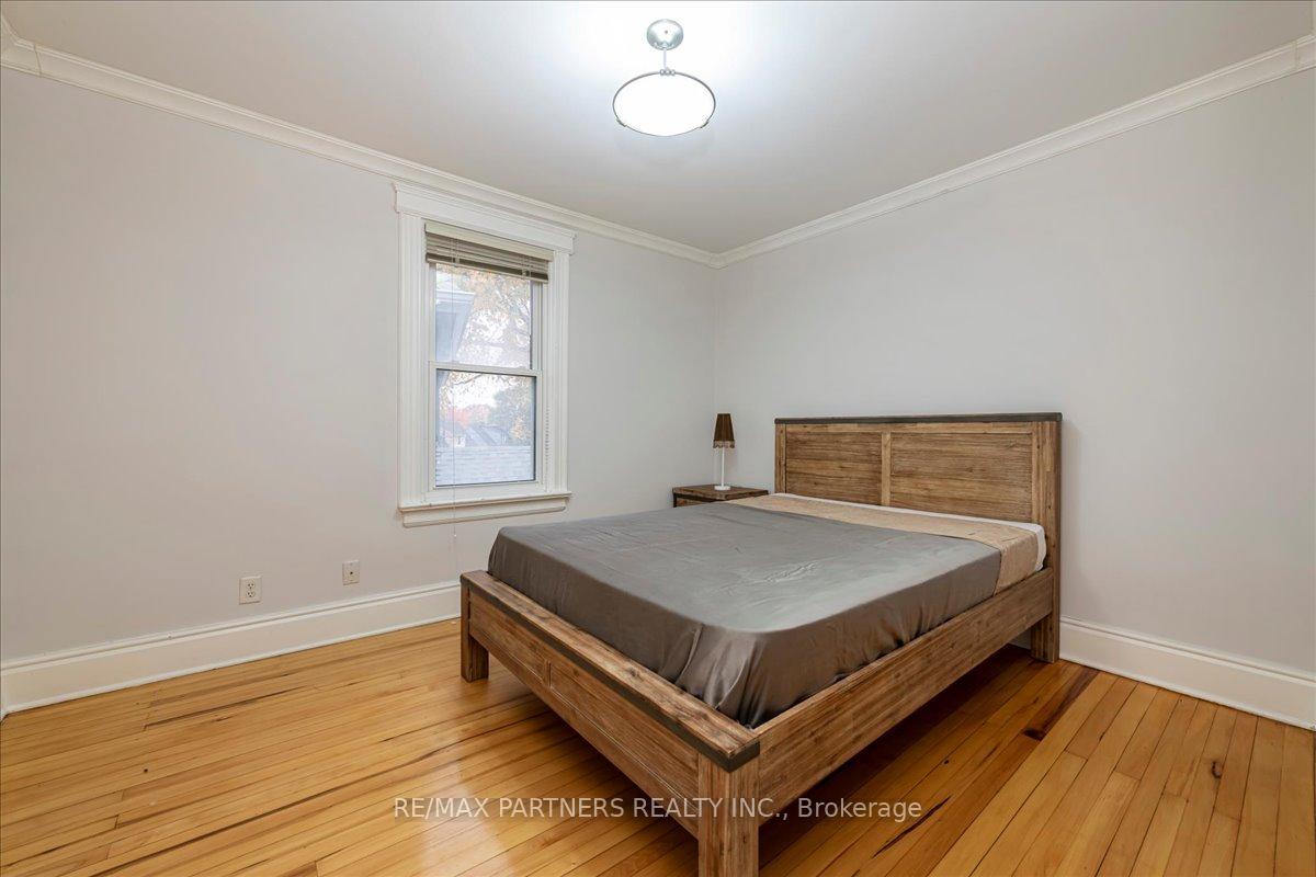 Photo 20 of 109 Mulcaster Street, Barrie, City Centre — HOMEH