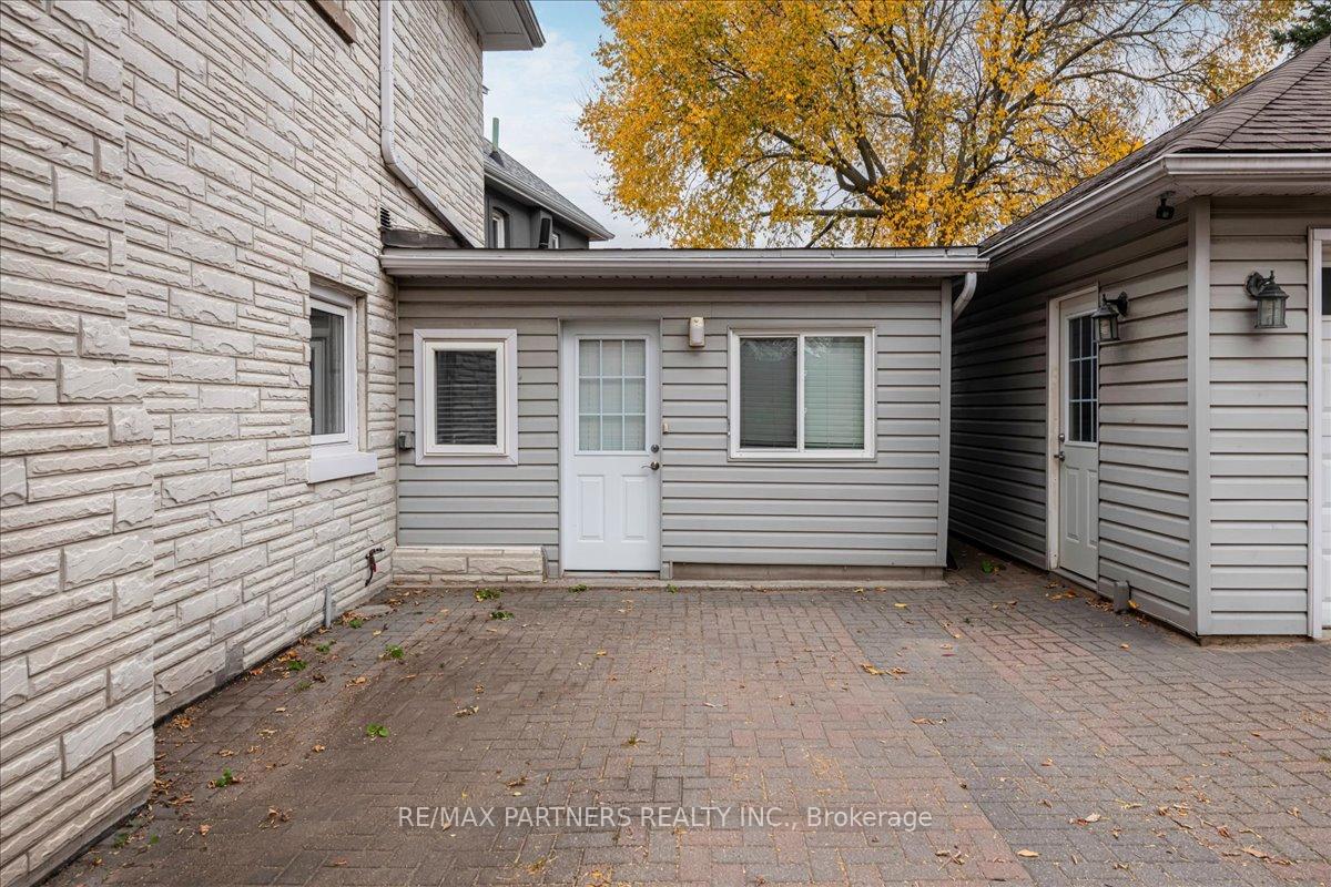 Photo 31 of 109 Mulcaster Street, Barrie, City Centre — HOMEH