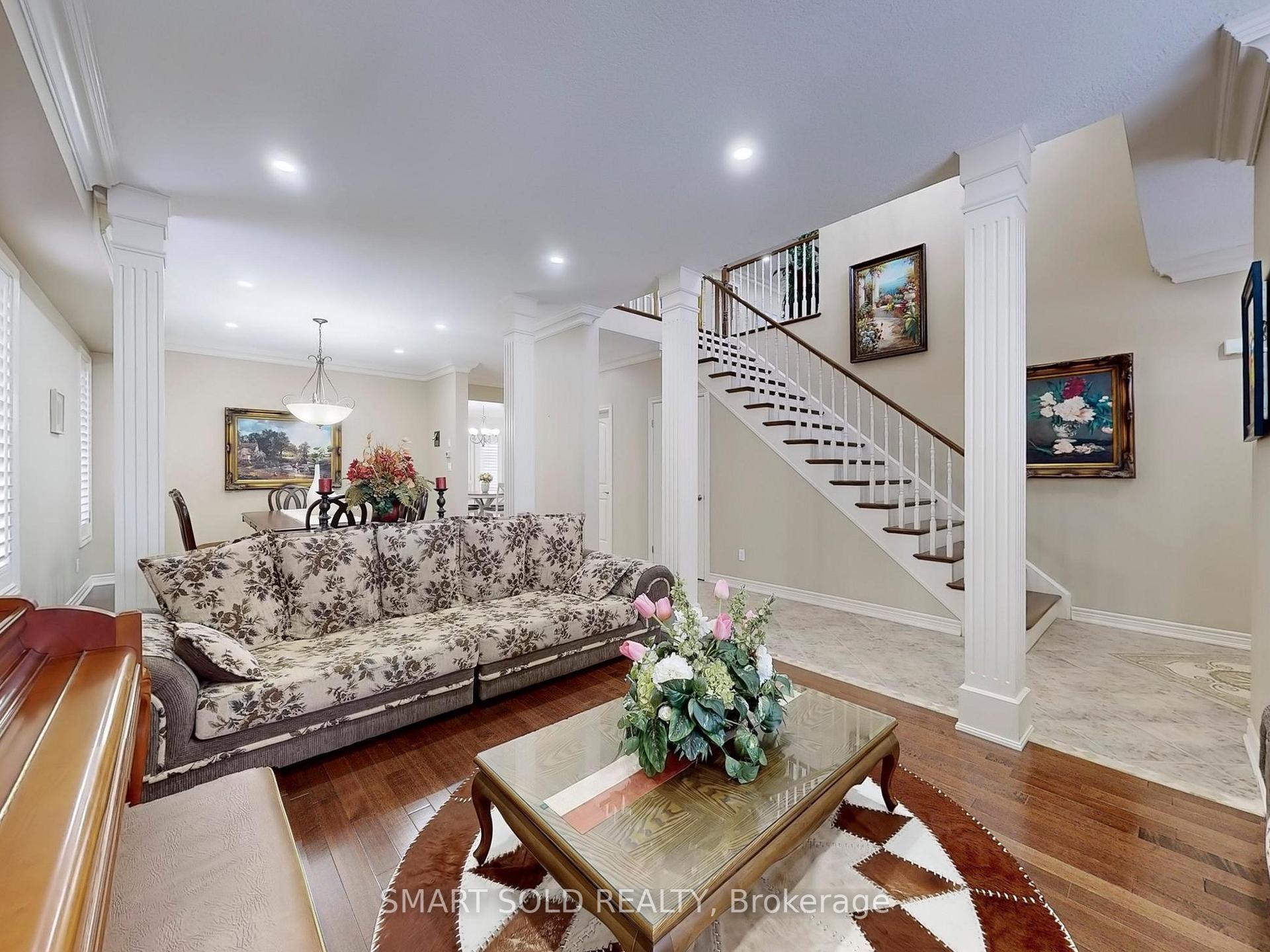 Photo 4 of 148 Tollgate Drive, Hamilton, Ancaster — HOMEH